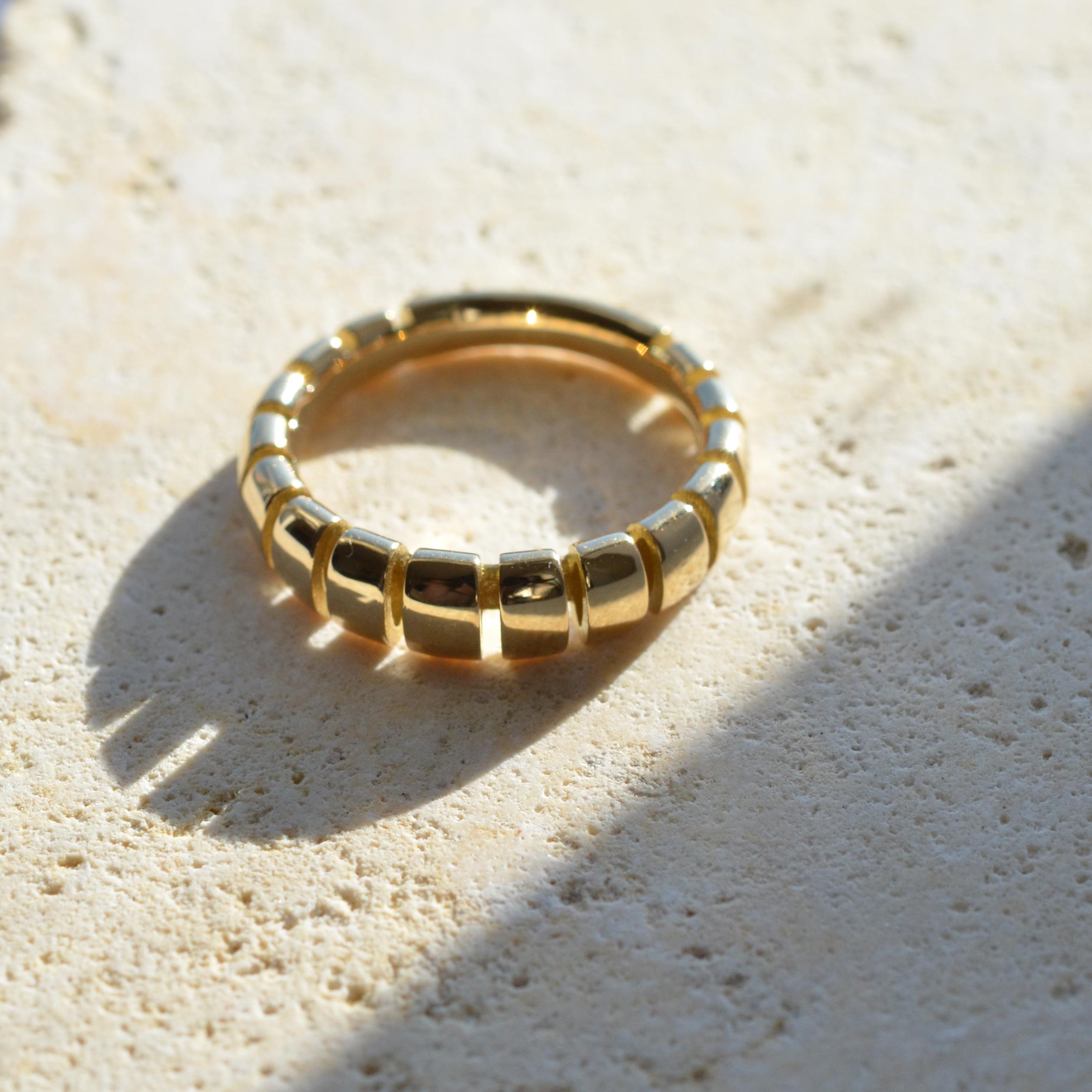For Sale:  Porto Ribbon Tapered Ring in 18kt Fairmined Ecological Yellow Gold 2