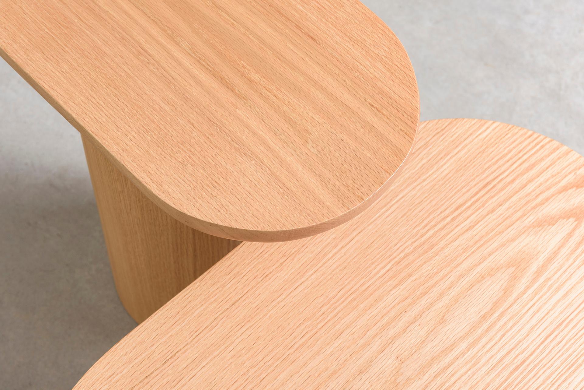 XXIe siècle et contemporain Table d'appoint Porto Set, par Rain, table centrale contemporaine, bois de chêne stratifié en vente