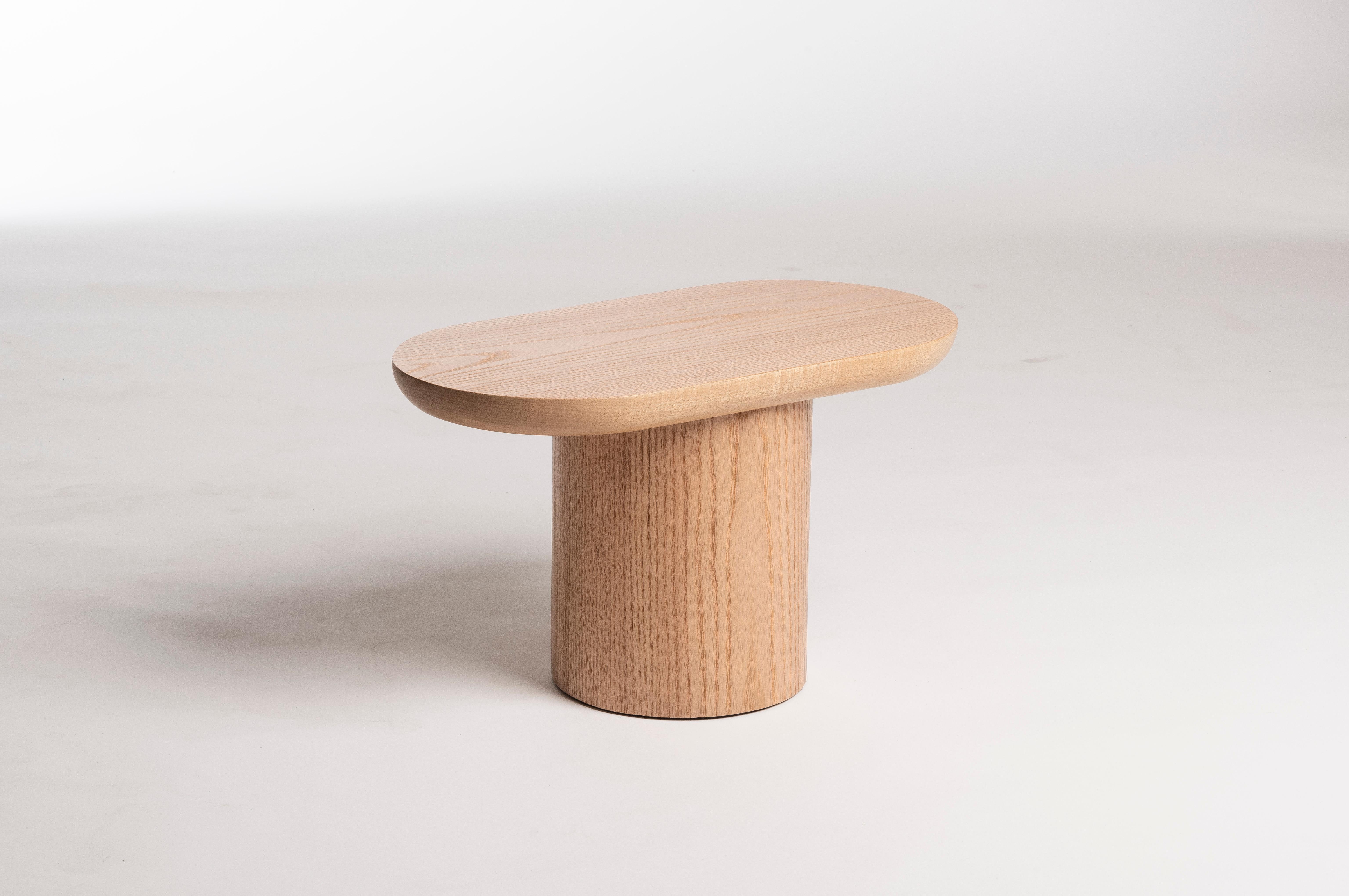Style international Porto Side Table, Low, by Rain, Contemporary Side Table, Laminated Oak Wood en vente