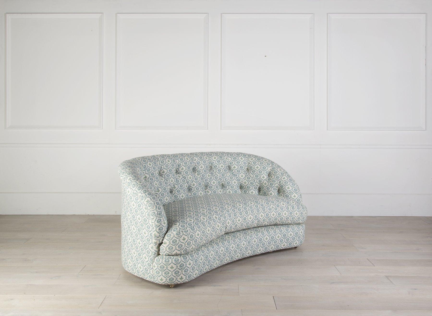 Made to order from our Bespoke Upholstery collection, The Portobello is based on a rare Howard & Son’s frame. With its clean, curving lines, this sofa doesn’t feel committed to standing against a wall, it works just as well freely spaced. The deep