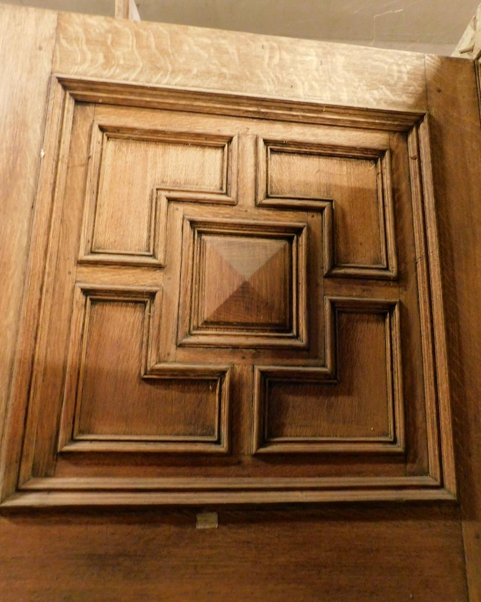 Single-leaf, carved-panel oak entry door For Sale 2