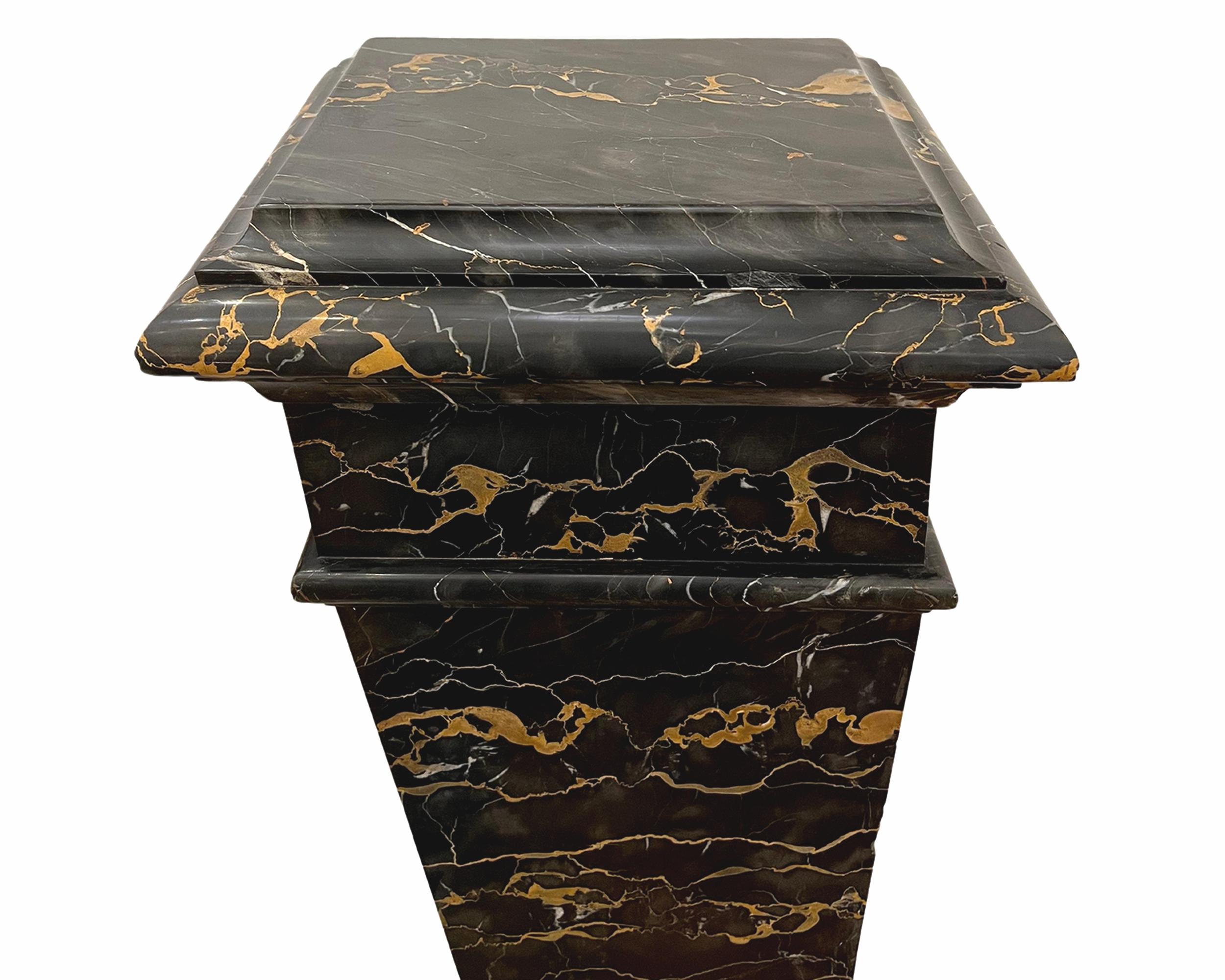 French Portor marble pedestal, France, circa 1900 For Sale