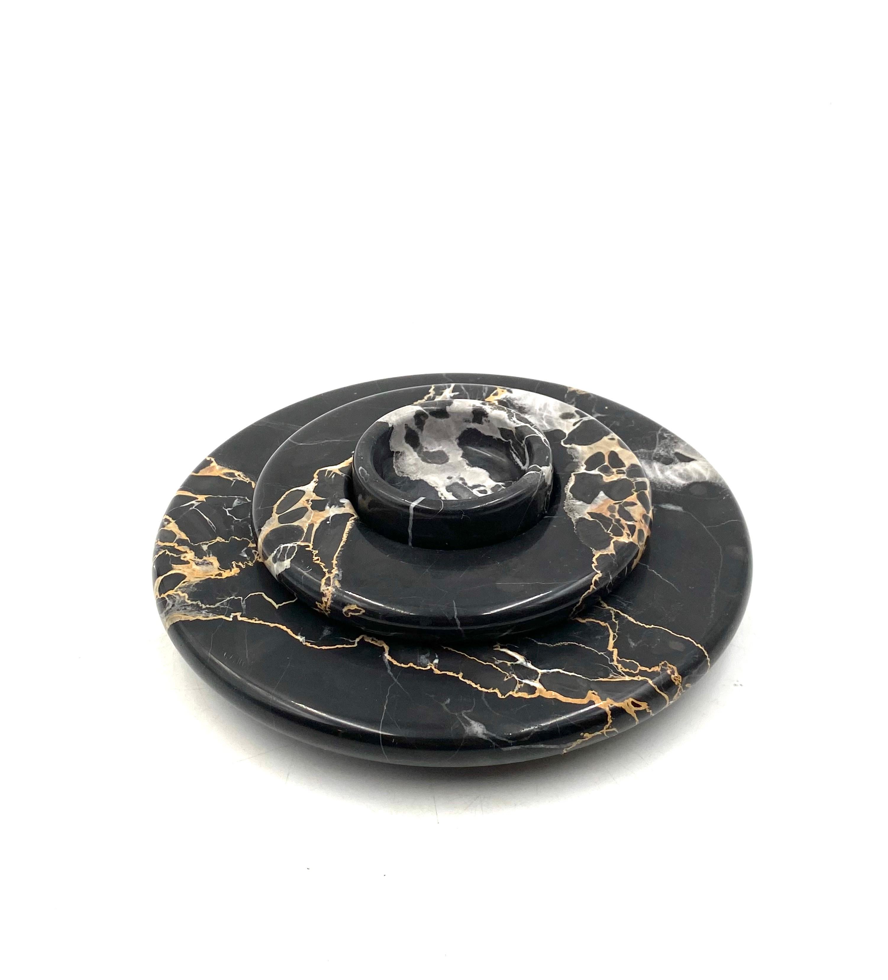 Portoro black marble centerpiece / vide poche, Casigliani Italy, 1970s For Sale 2