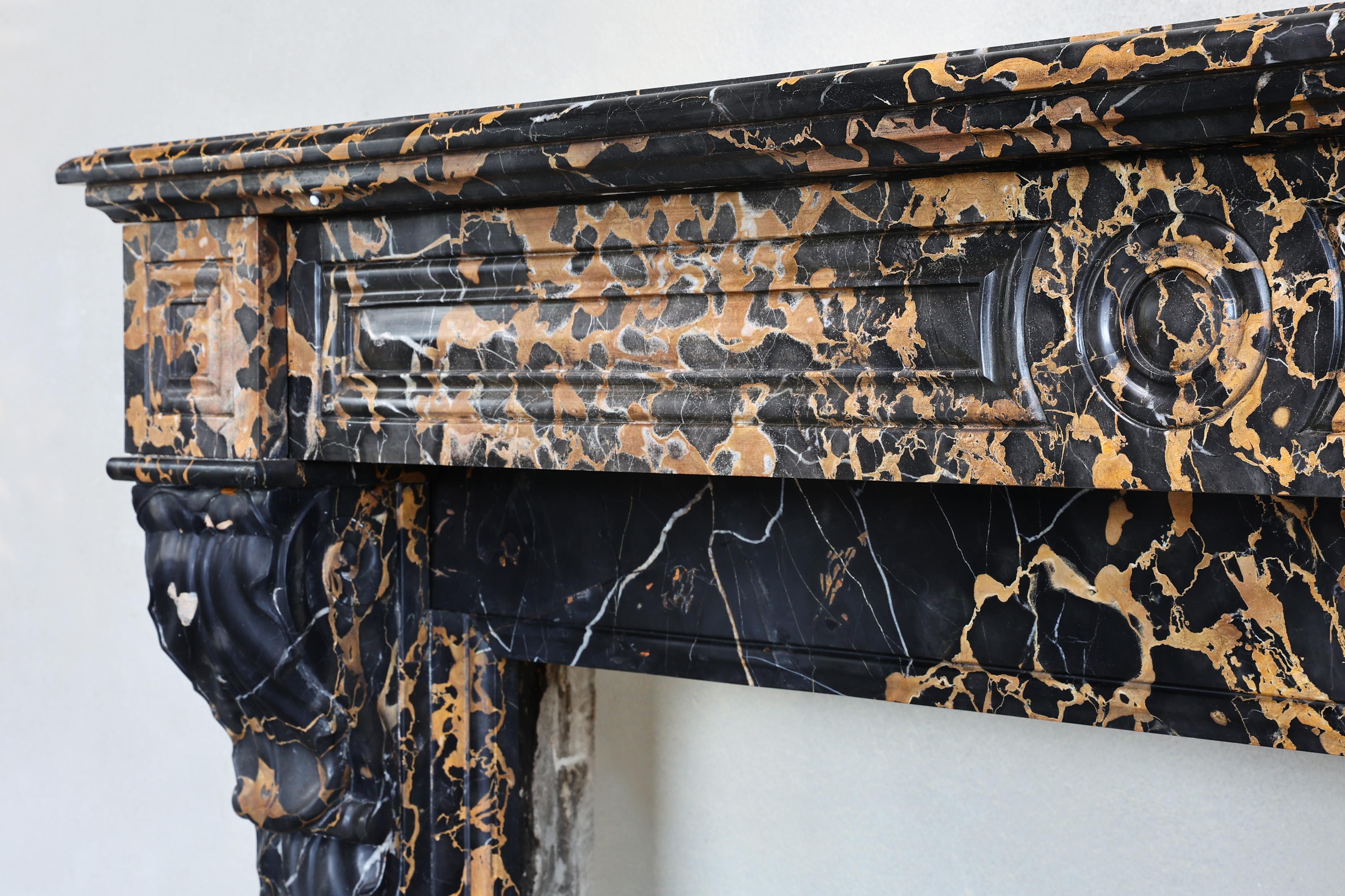 Portoro marble fireplace from the 19th Century in Style of Napoleon III For Sale 2