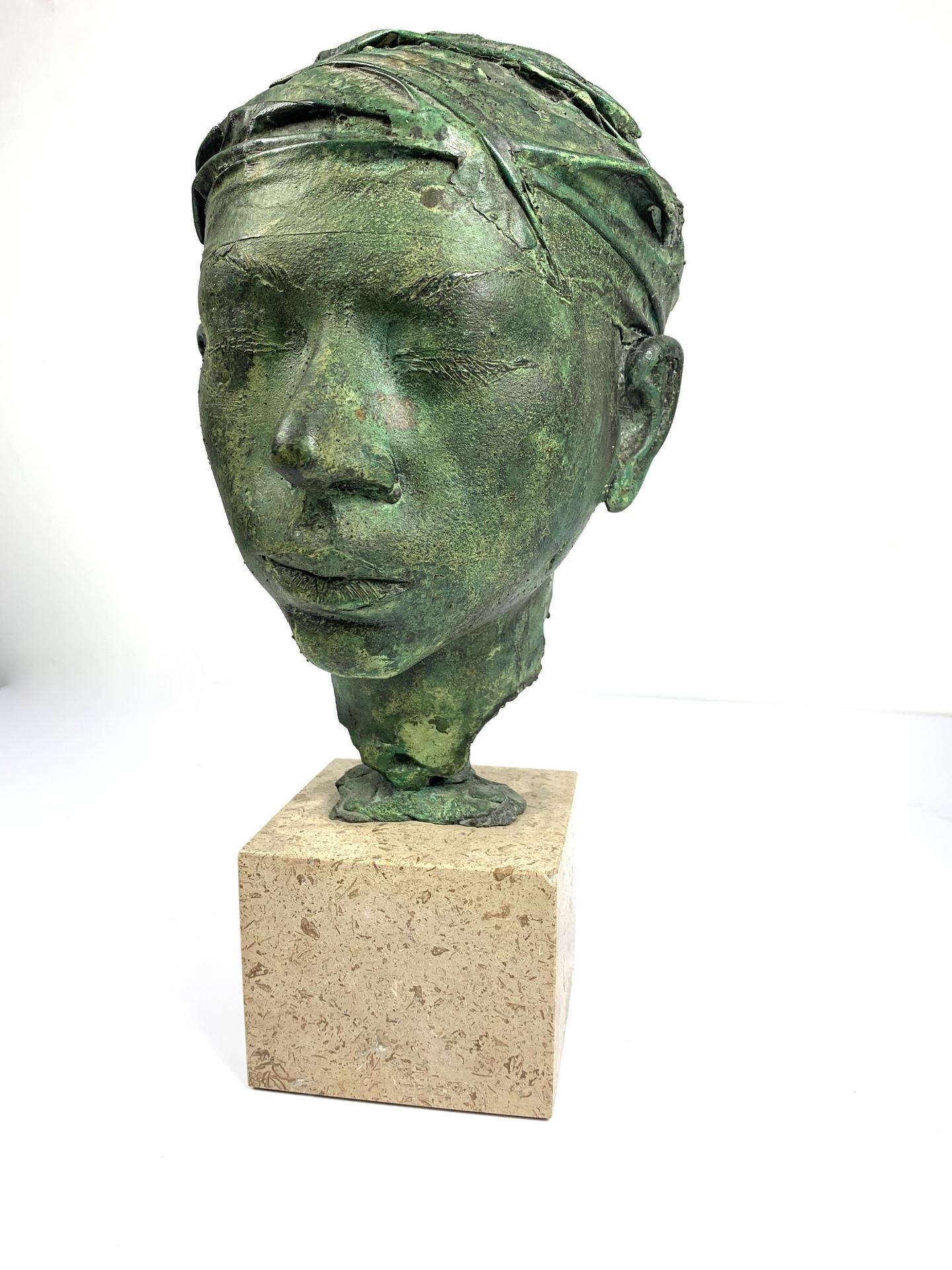 Portrait Bust by Tamas Szabo In Good Condition In Budapest, HU