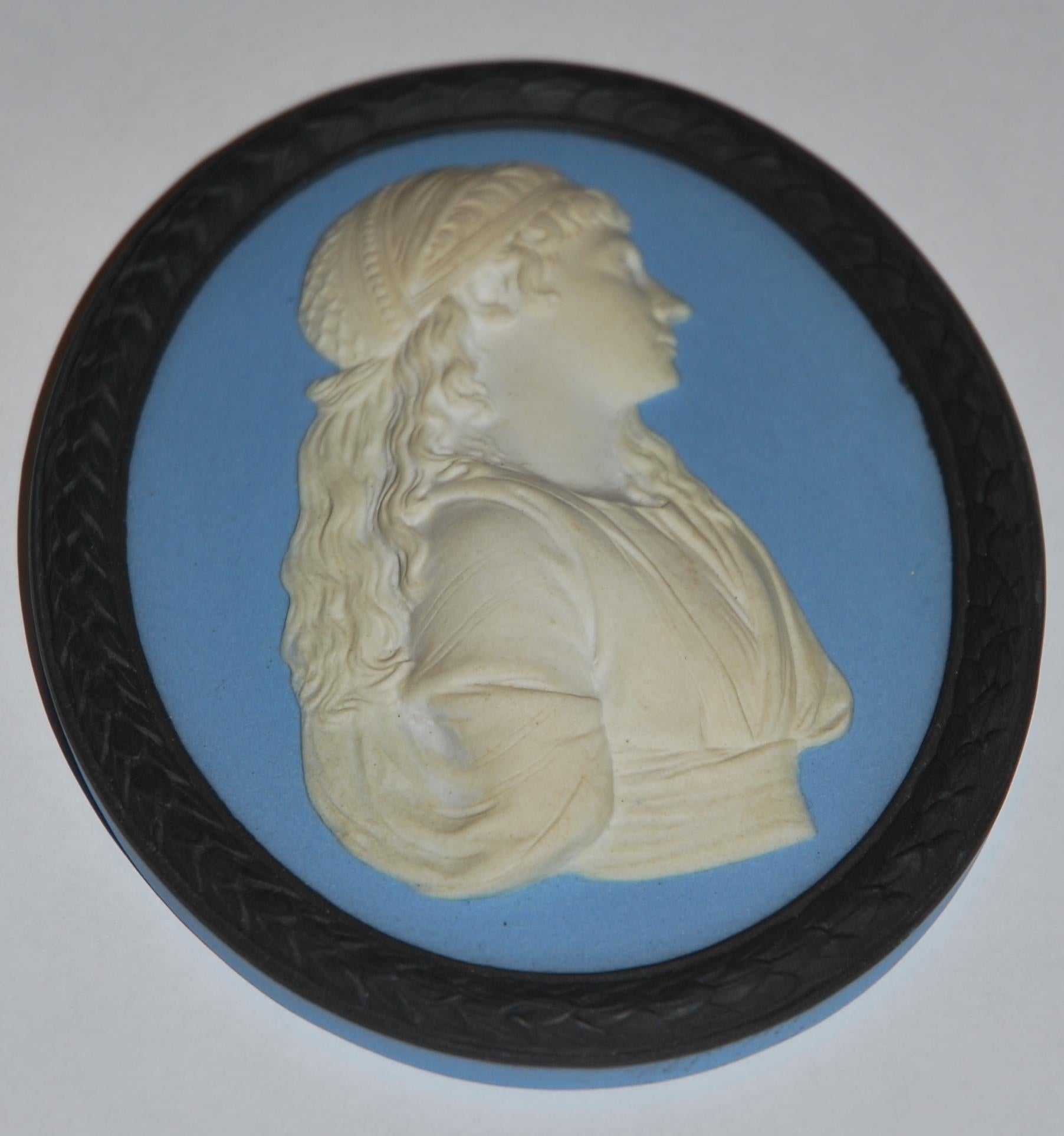 English Portrait Medallion of The Comtesse du Barry, Wedgwood C1920 For Sale