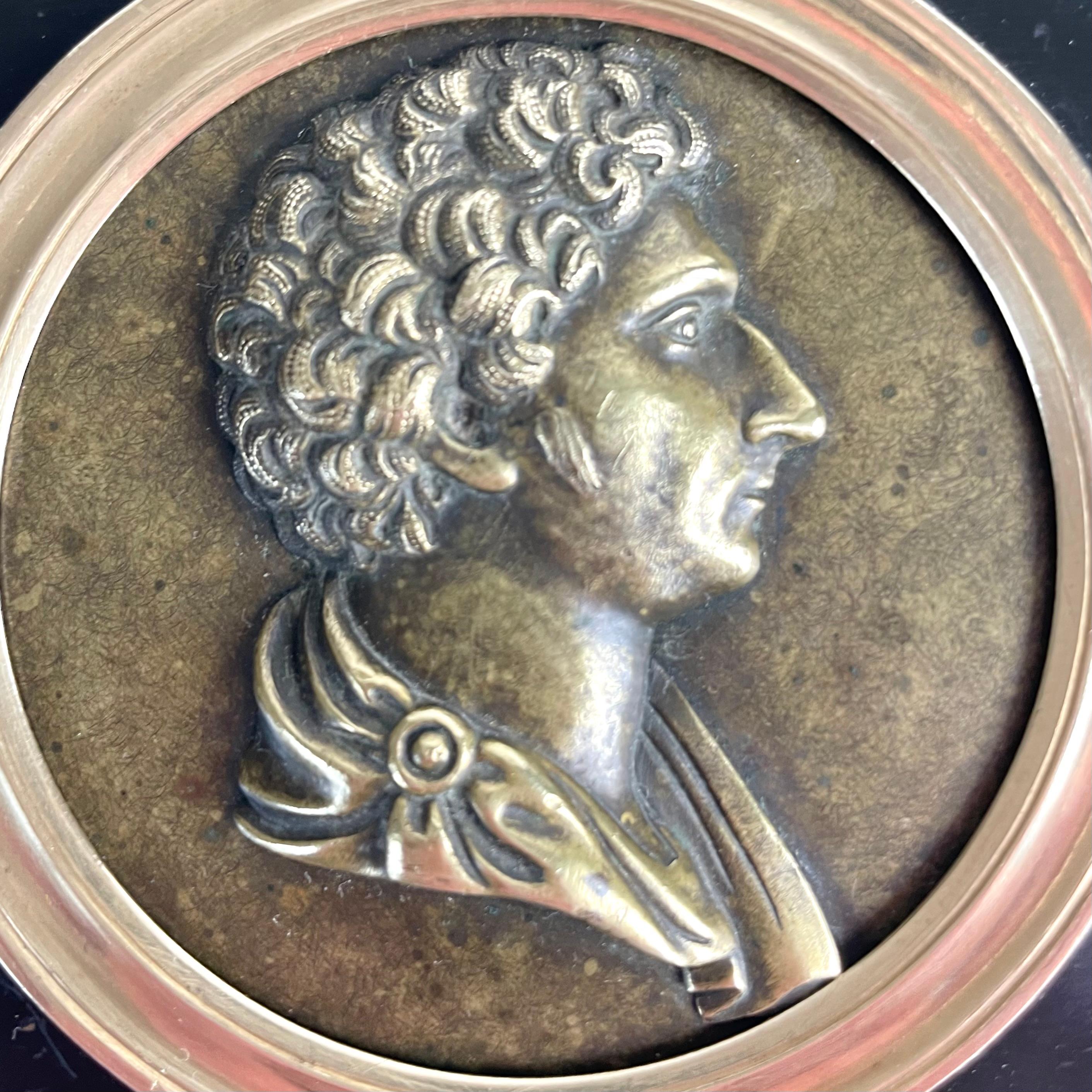 Porträtmedaillon des schwedischen Königs Karl XIV. Johan, Empire, ca. 1820er Jahre im Angebot 1