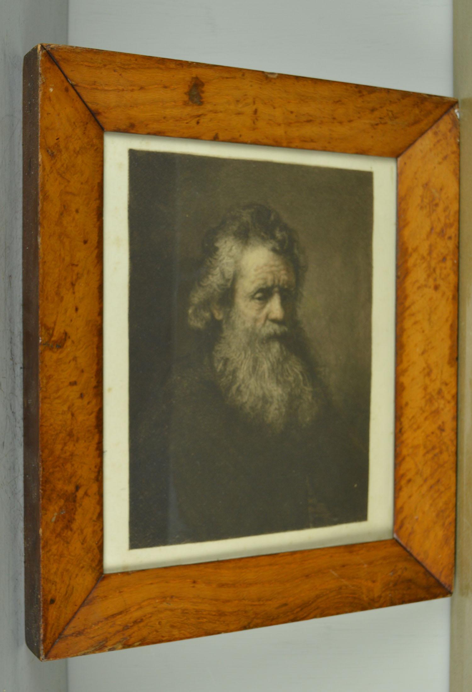 Great image of an old man.

Original etching after a drawing by Rembrandt.

Published, circa 1850.

Presented in an antique maple frame of a similar date.

The measurement given below is the frame size.

Free shipping.
   
