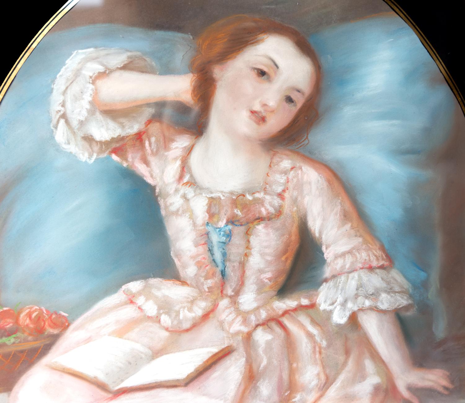 Romantico Ritratto di giovane donna in abito rosa Antico disegno originale a pastello 19° C. in vendita