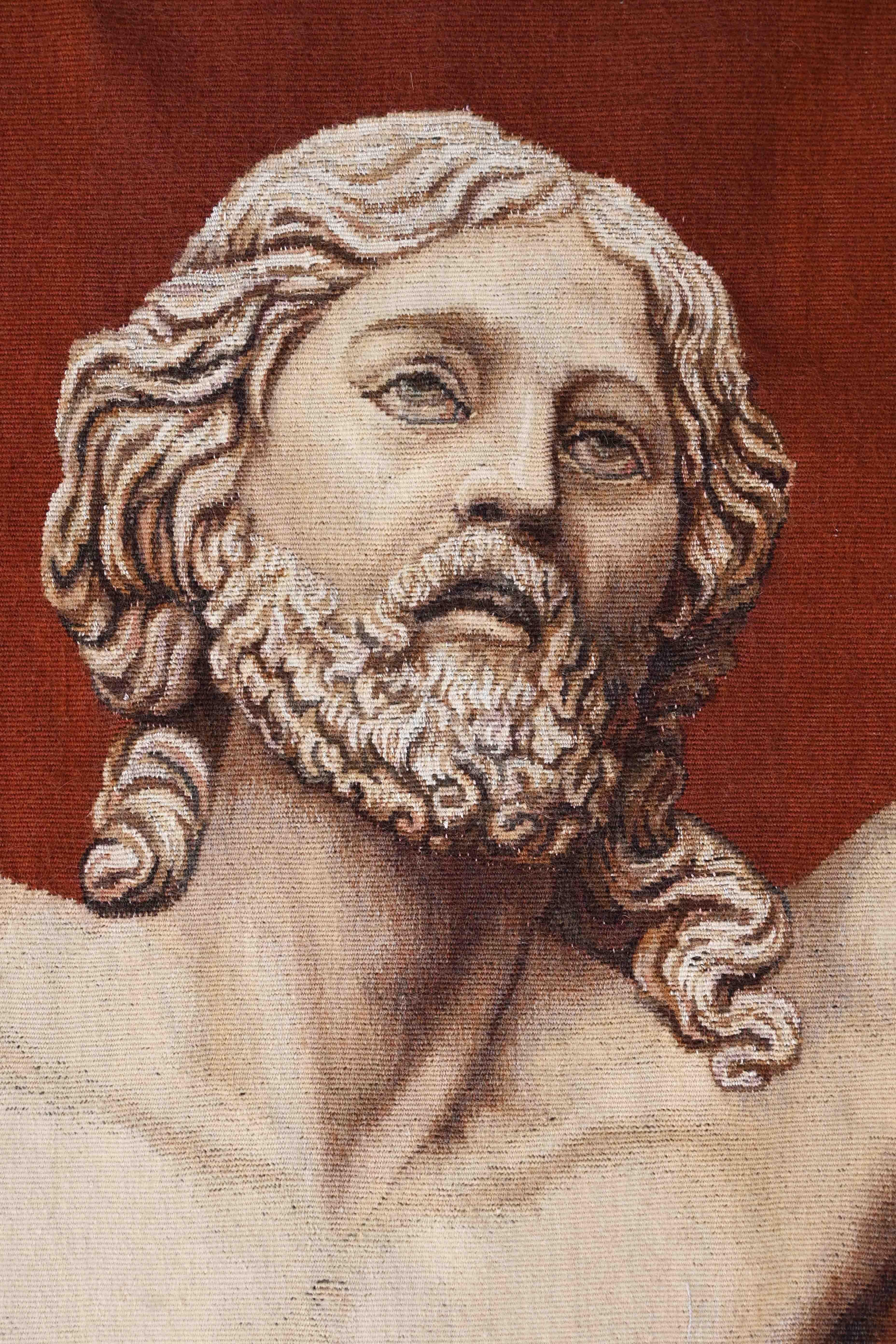 Portrait of Christ on the Cross, French Aubusson Tapestry 19th century - N° 1559 Provincial francés en venta