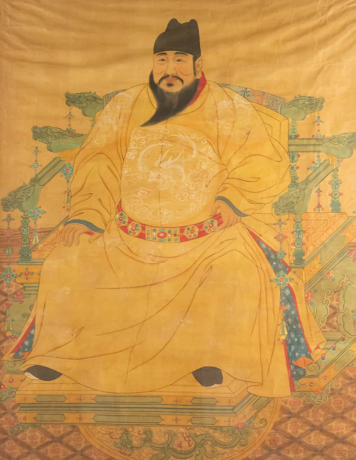 Portrait of Emperor Yongle on his throne. Painting on fabric, early 20th century, 3rd Emperor of the Ming dynasty. 
Measures: H 105cm, W 87cm, W 3cm.