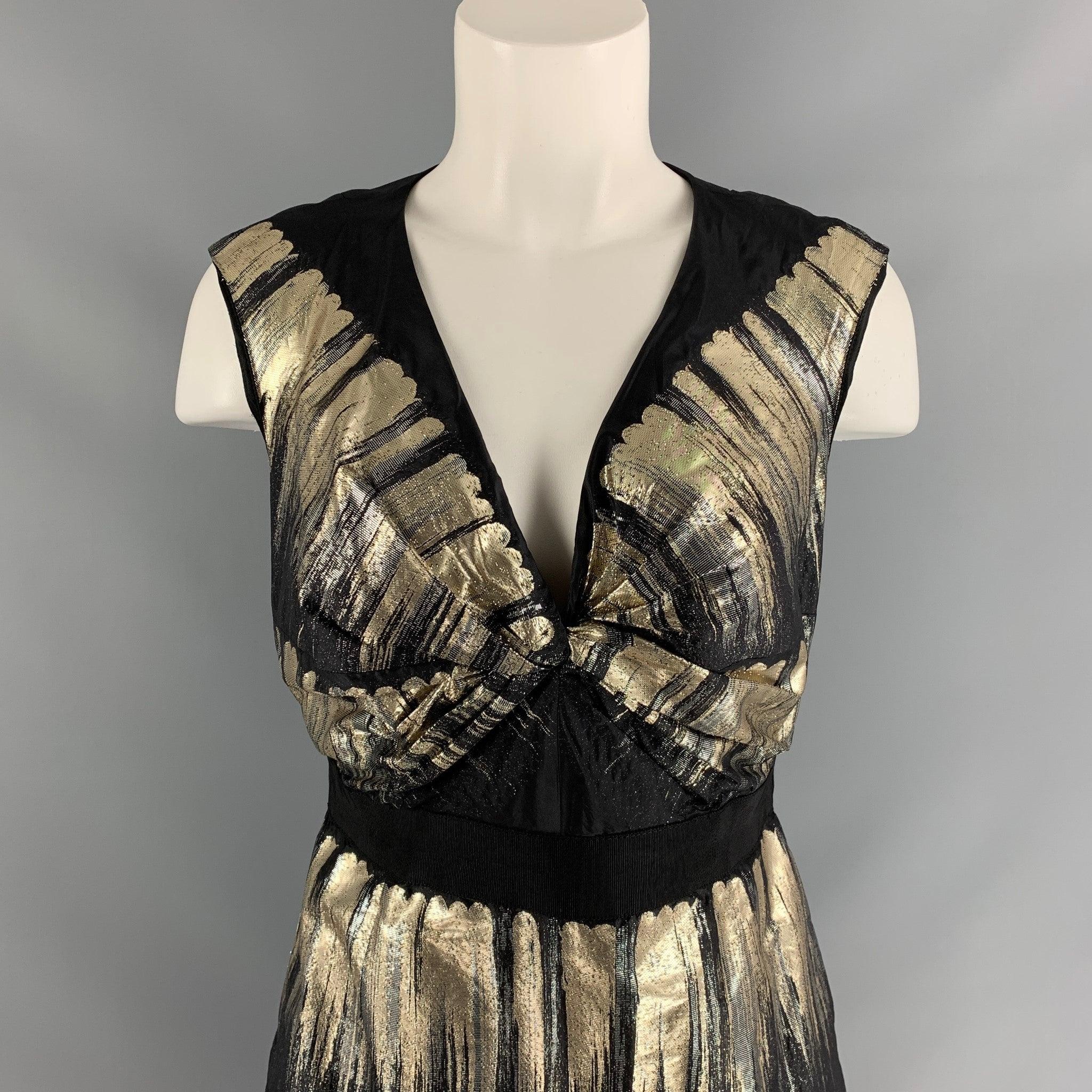 PORTS 1961 bodycon sleeveless, cocktail dress comes in black, gold and silver taffeta, full lined and half invisible zipper at center back featuring ruched detail at front. Excellent Pre-Owned Condition. Fabric tag removed. 

Marked:  4