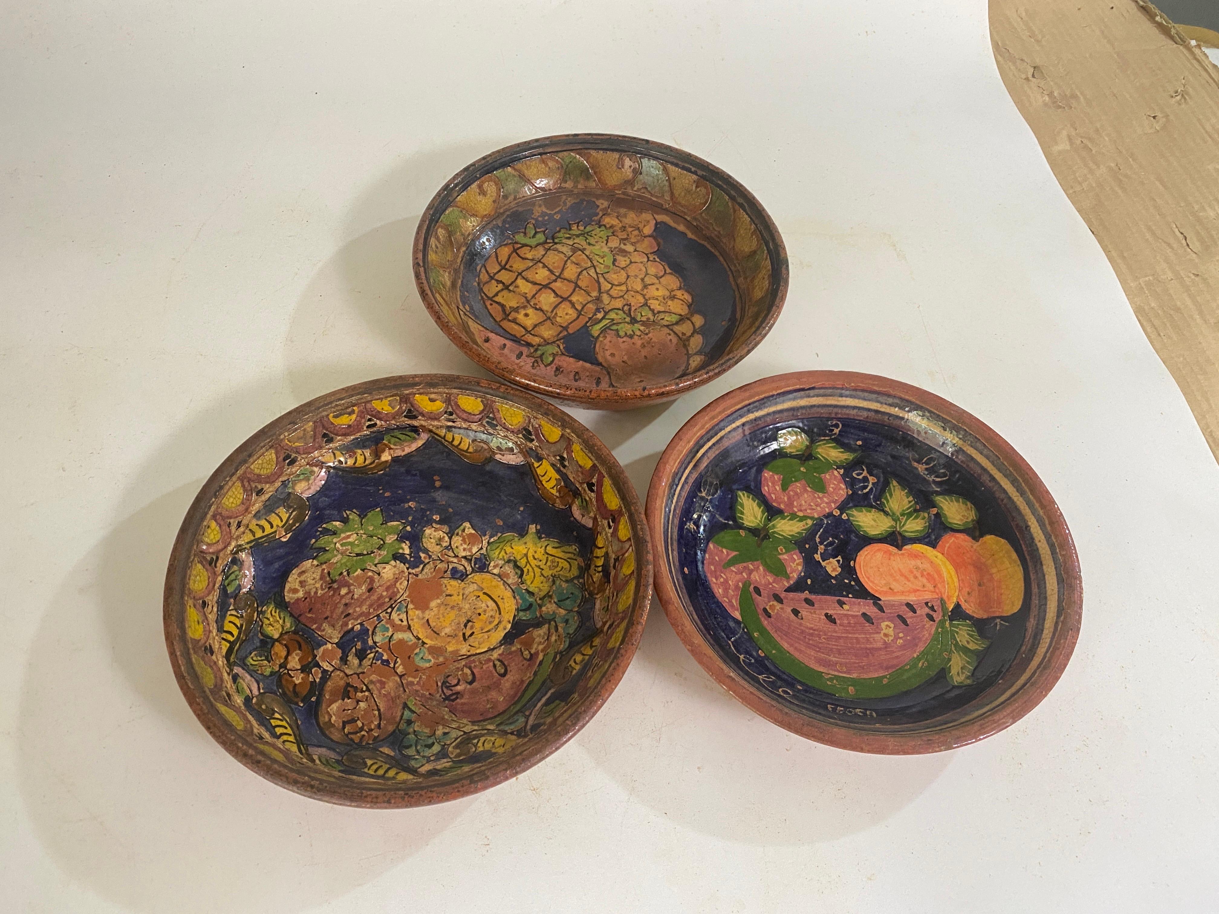 Portuguese Portugal Faience Plates Hand Painted 20th Century Yellow Brown Colors Set of 3   For Sale