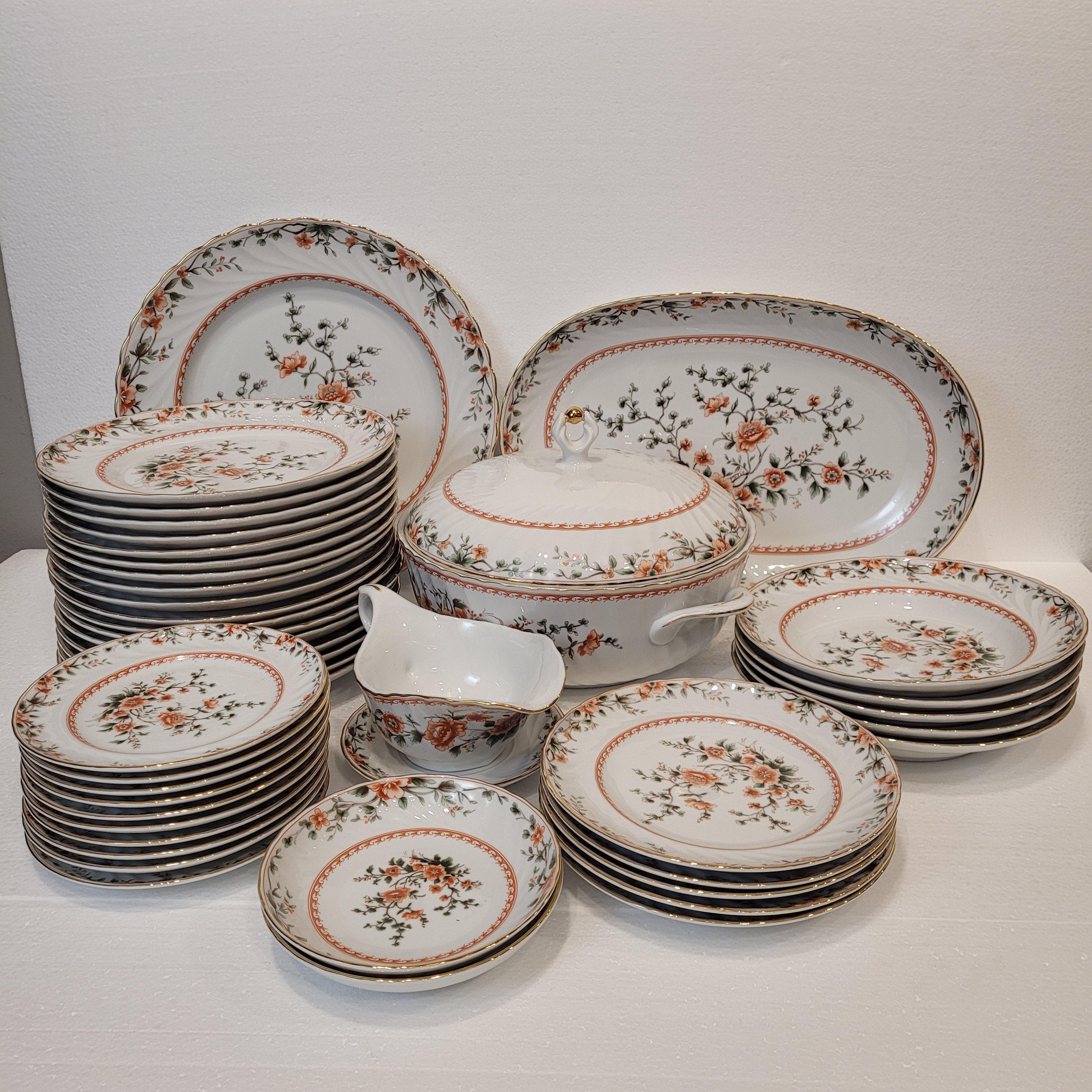 Fatto a mano Set di stoviglie in porcellana Quinta Nova, 43 pezzi, Portogallo, verde arancione in vendita