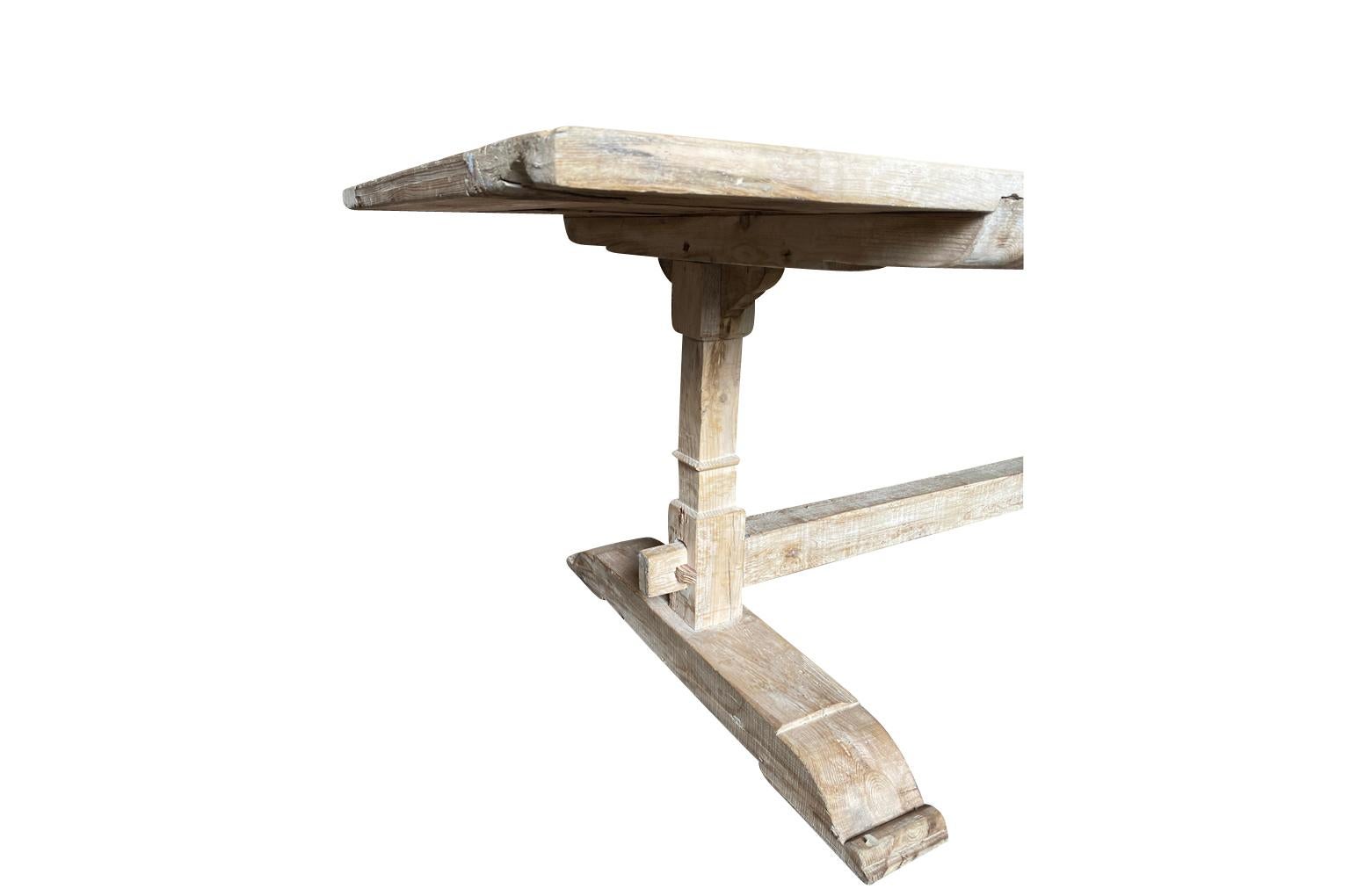 Portuguese 17th Century Style Farm House Table For Sale 2