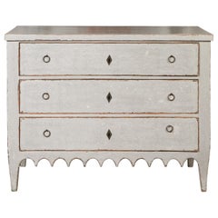 Portuguese 1880s Painted Three-Drawer Commode with Scalloped Apron
