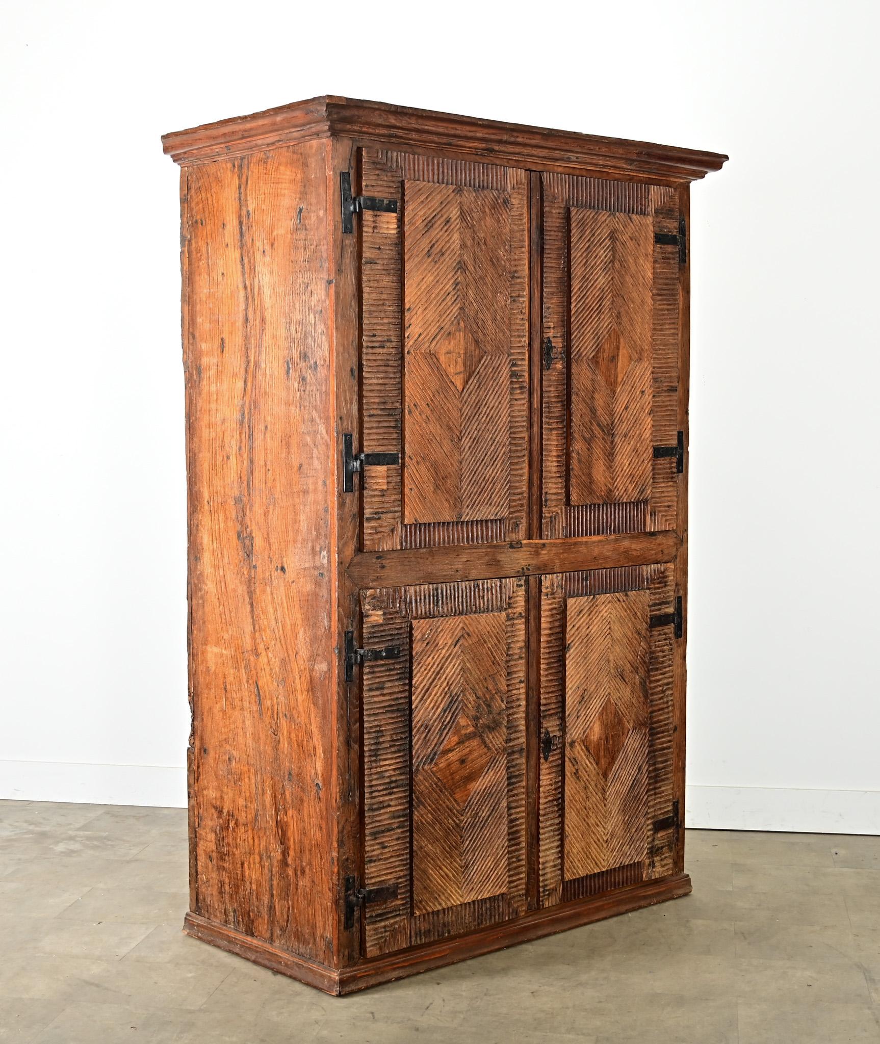 Portugiesisches Kabinett aus massivem Kastanienholz, 18. im Angebot 4