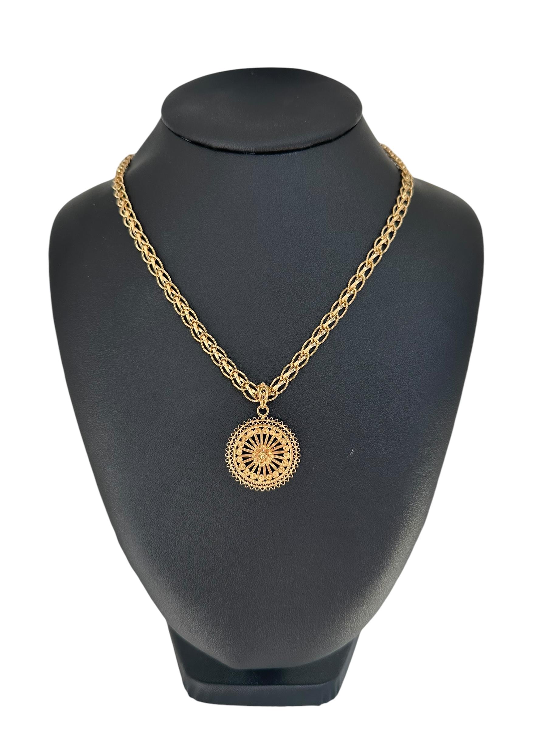 Portugiesische Halskette aus 19 Karat Gelbgold (Kunsthandwerker*in) im Angebot