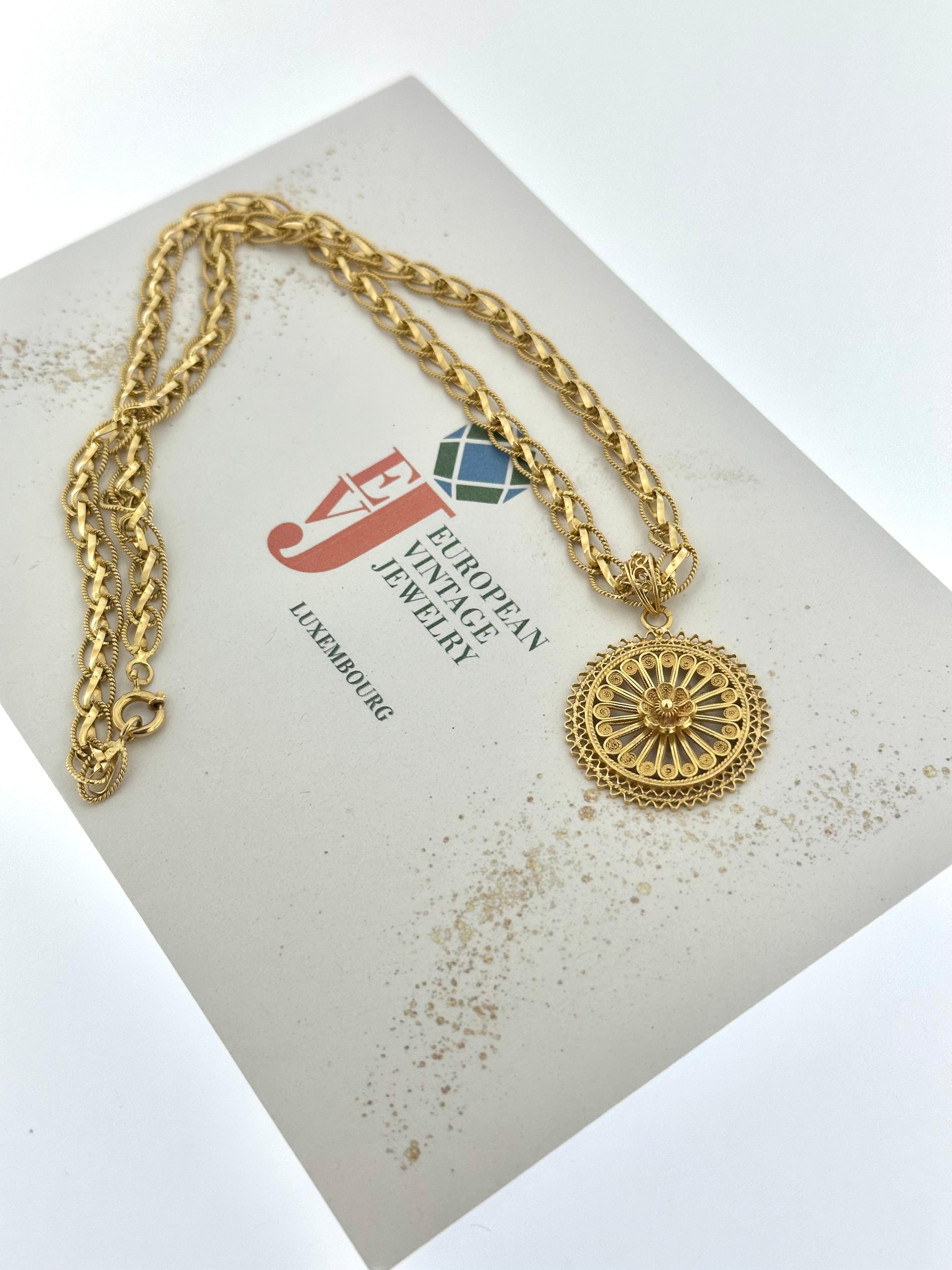 Portugiesische Halskette aus 19 Karat Gelbgold im Angebot 4