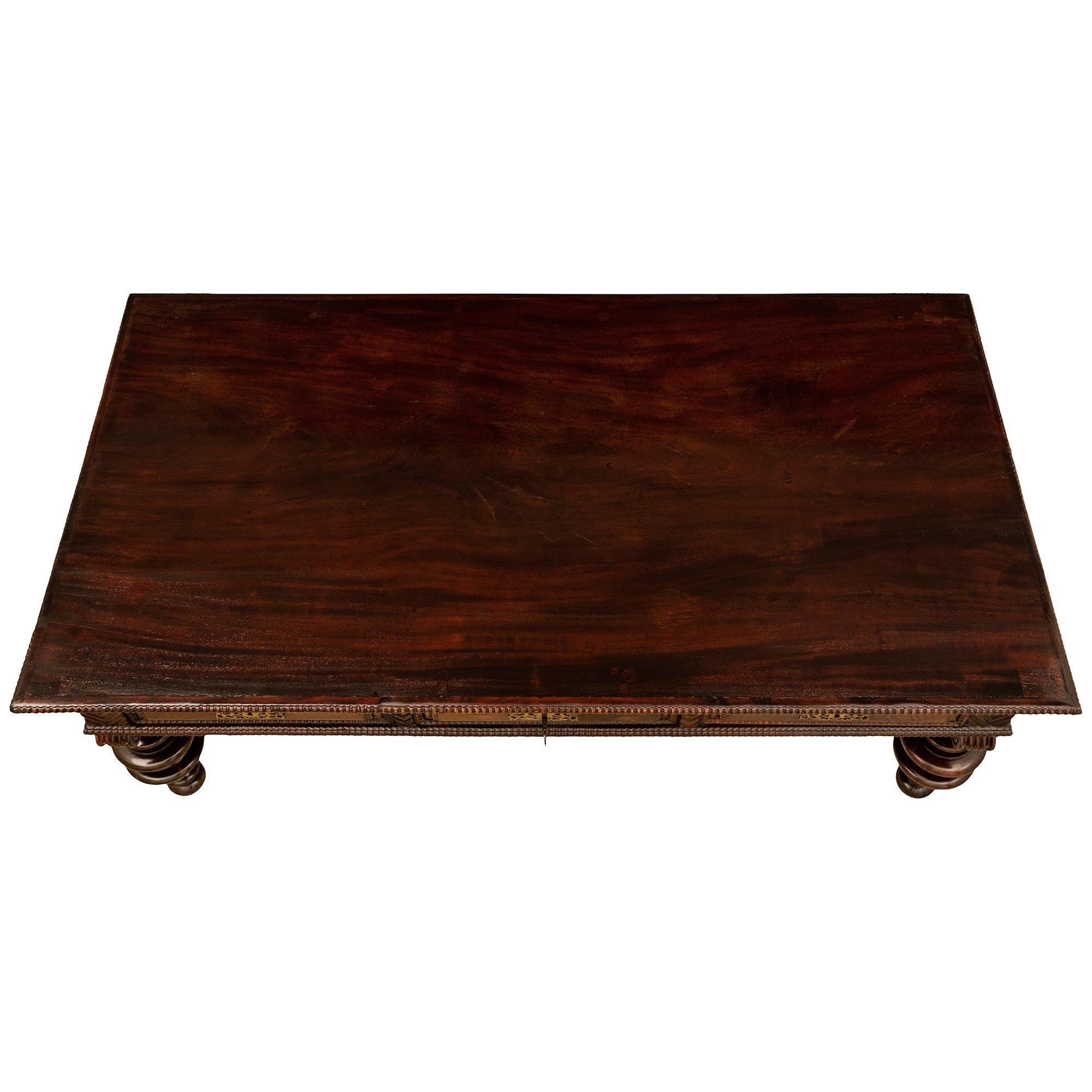 Portuguese 19th Century Rosewood and Brass Coffee Table For Sale 7