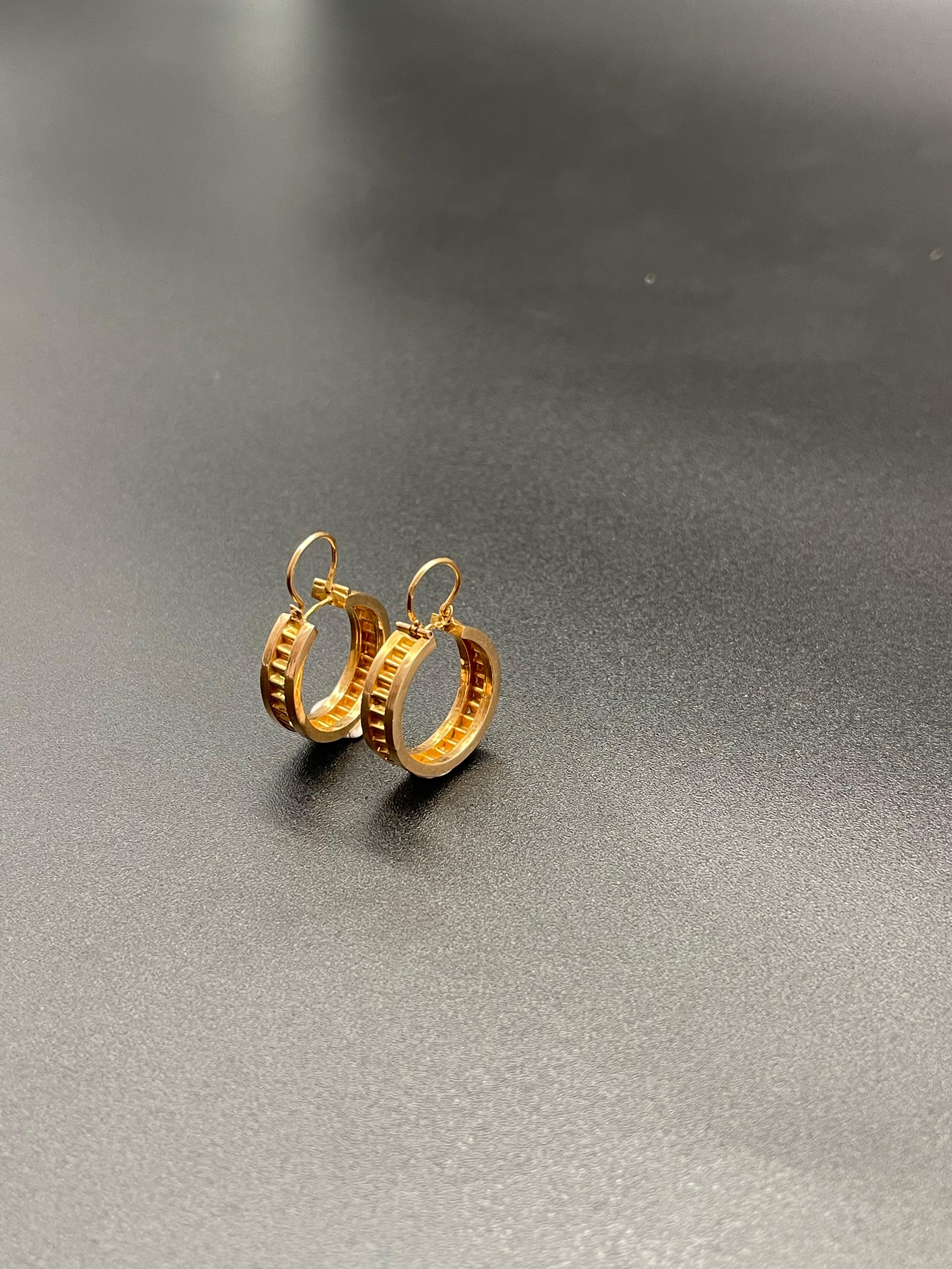 Art Deco Portuguese Solid Yellow Gold Hoop Earring In Excellent Condition For Sale In Viana do Castelo, PT