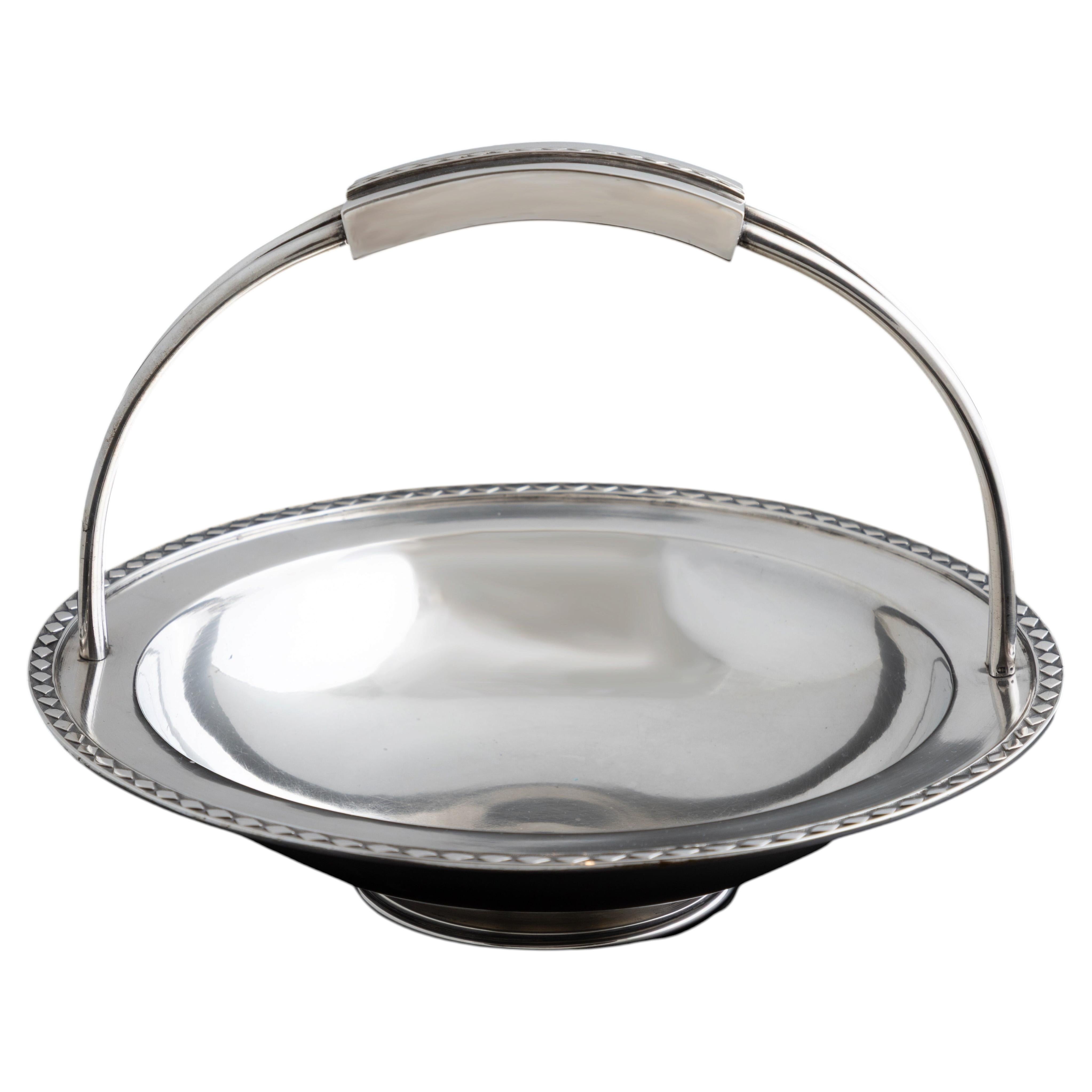 Portuguese Art Deco Style Silver Basket, Porto Águia Mark, 20th Century