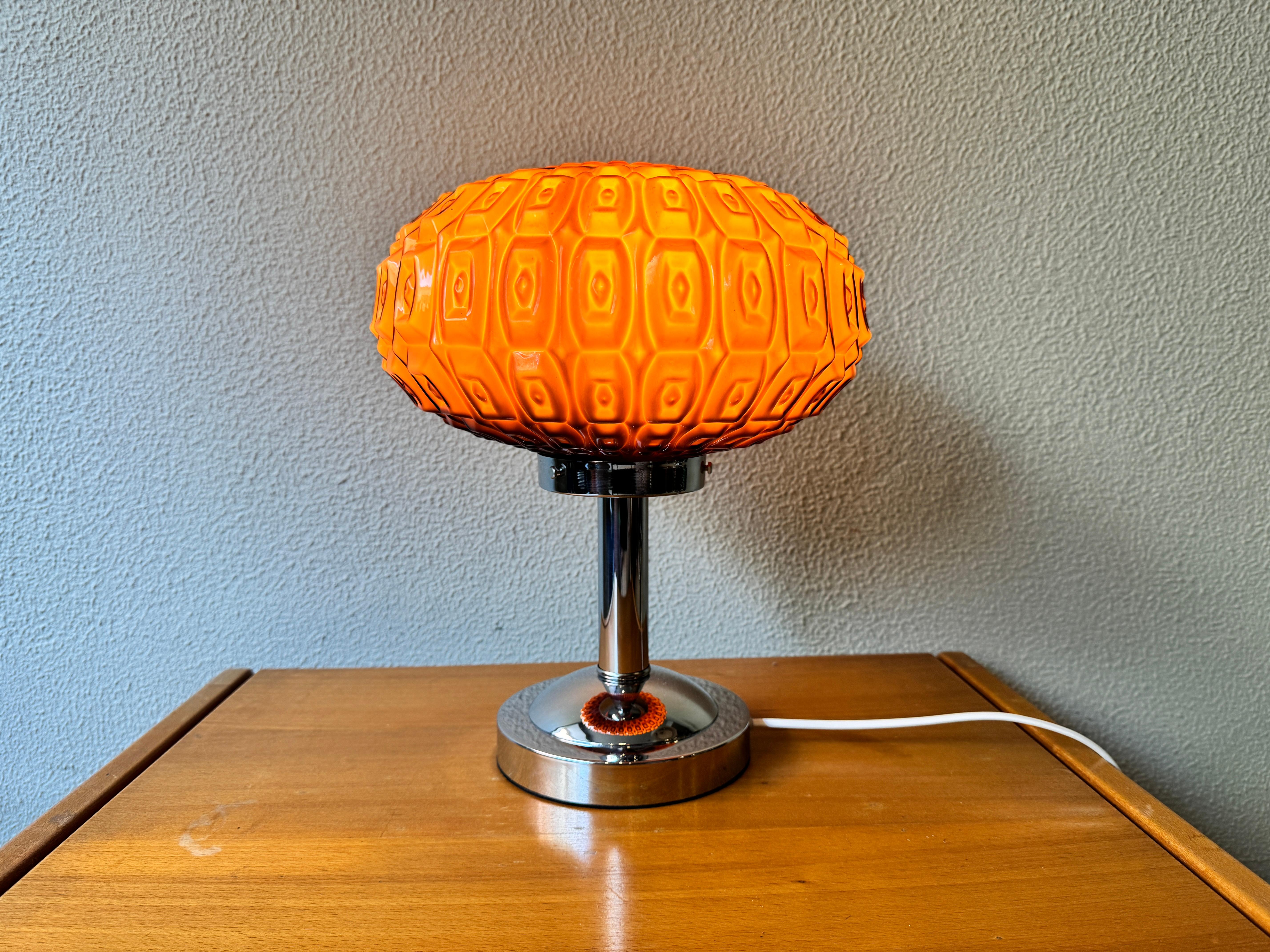 Portuguese Art Deco Table Lamp, 1940's In Good Condition For Sale In Lisboa, PT