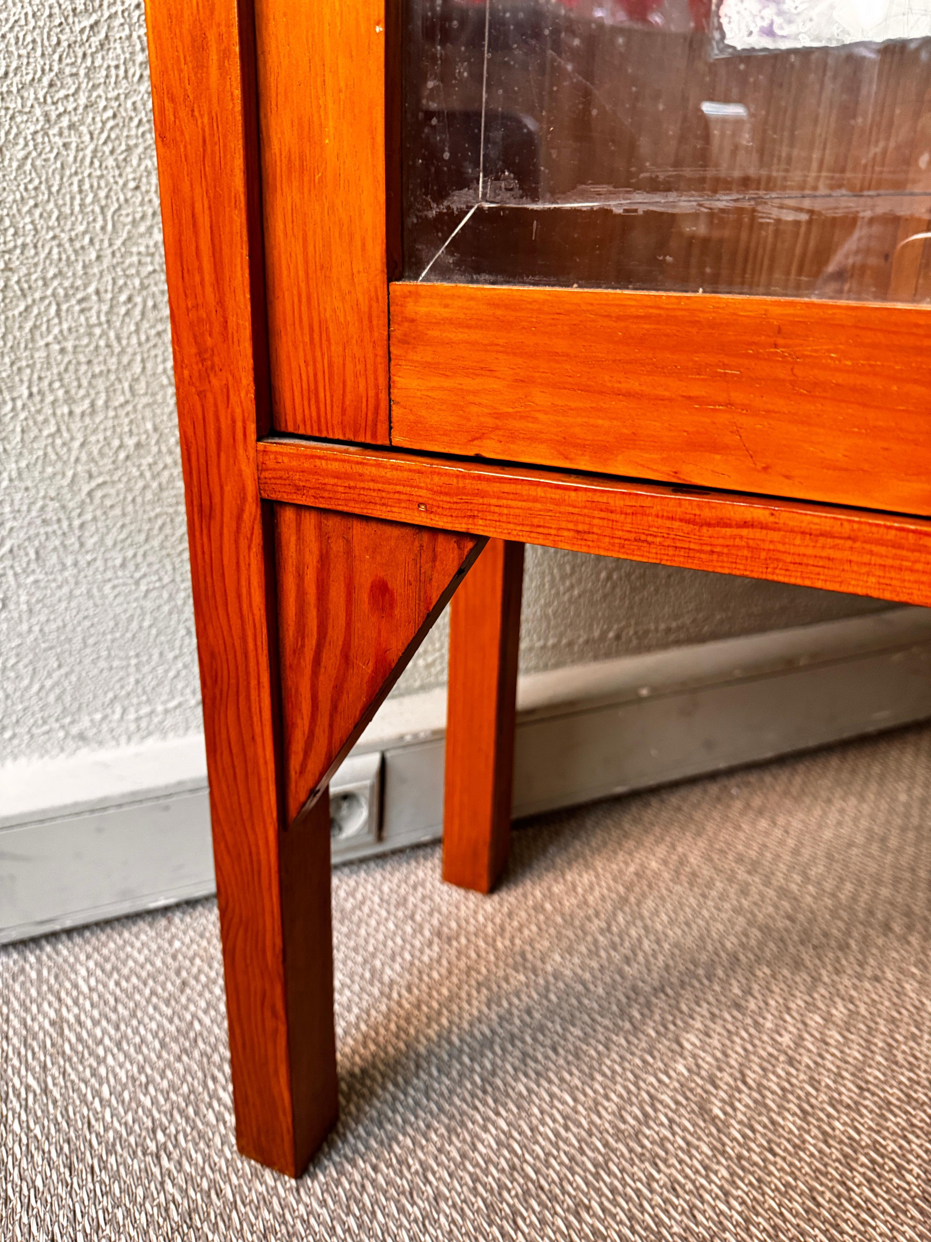 Portuguese Art Nouveau Sideboard, Bark Wood, Etched Glass, 1930s Furniture For Sale 8
