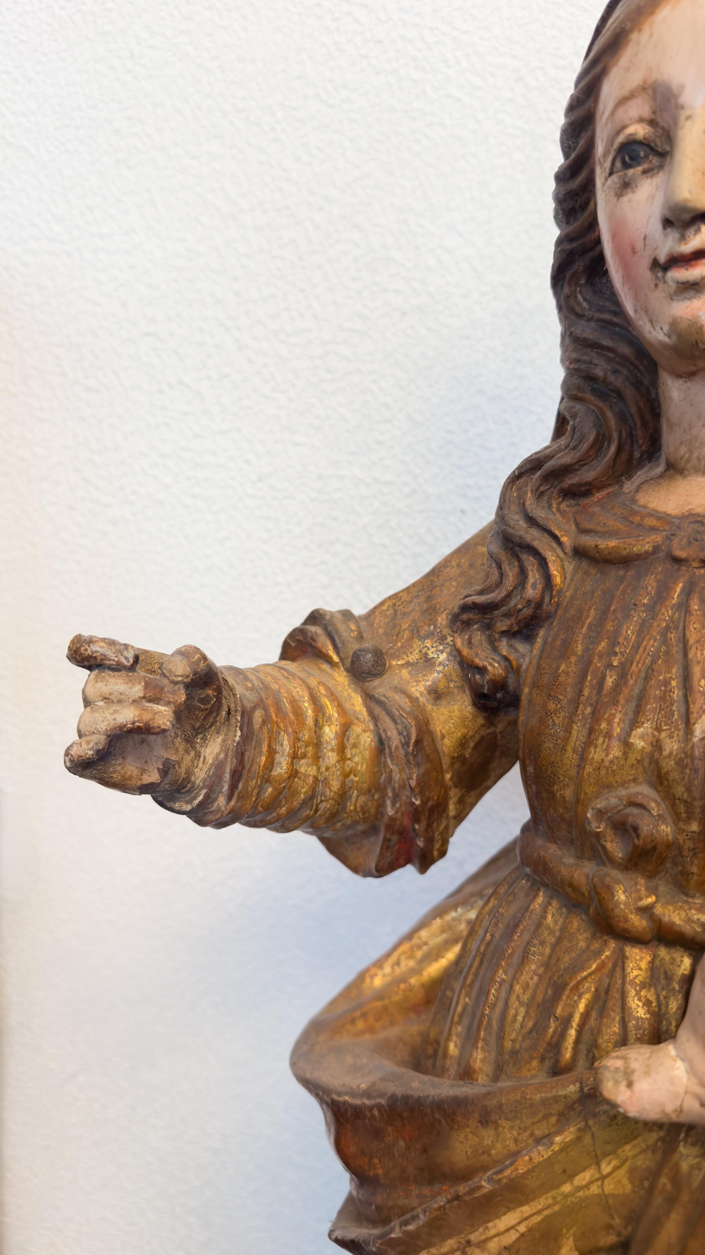 Portuguese Baroque Madonna and Child Sculpture, 17th Century For Sale 7