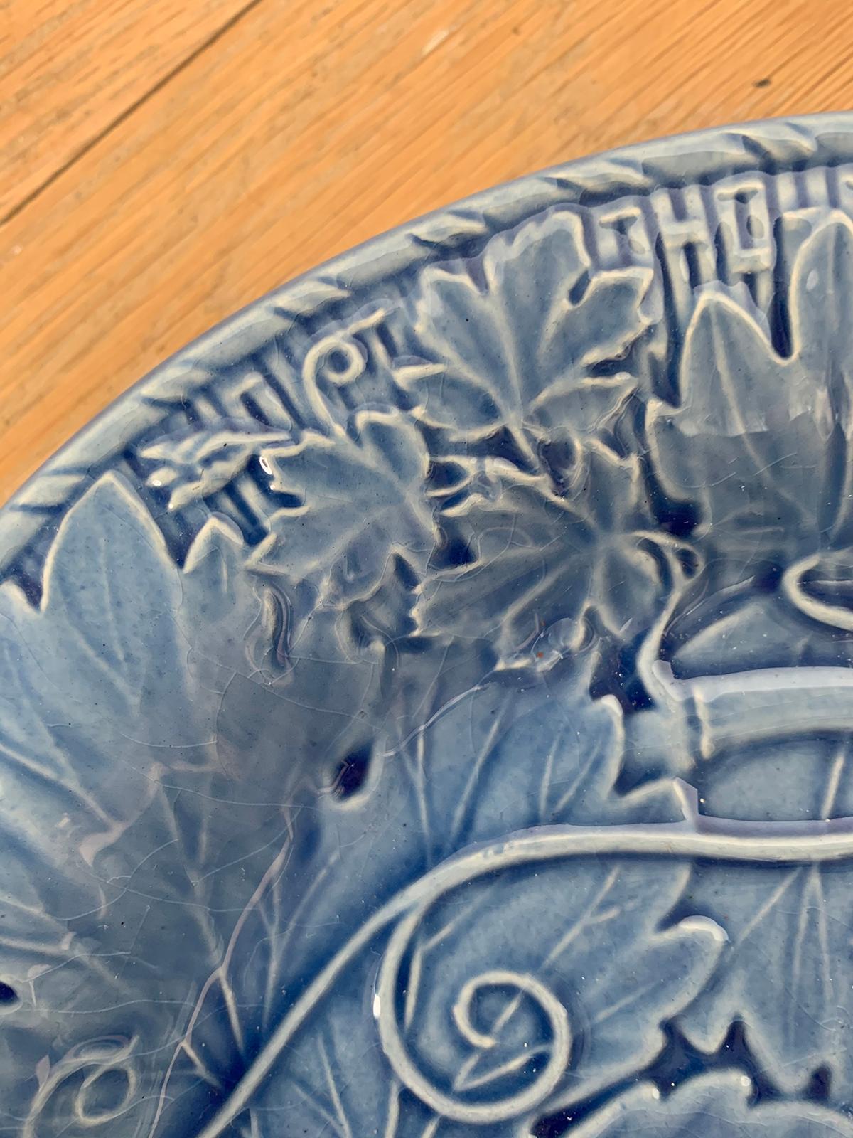 Portuguese Blue Tobacco Leaf & Basket Weave Majolica Plate by Bordallo Pinheiro In Good Condition In Atlanta, GA