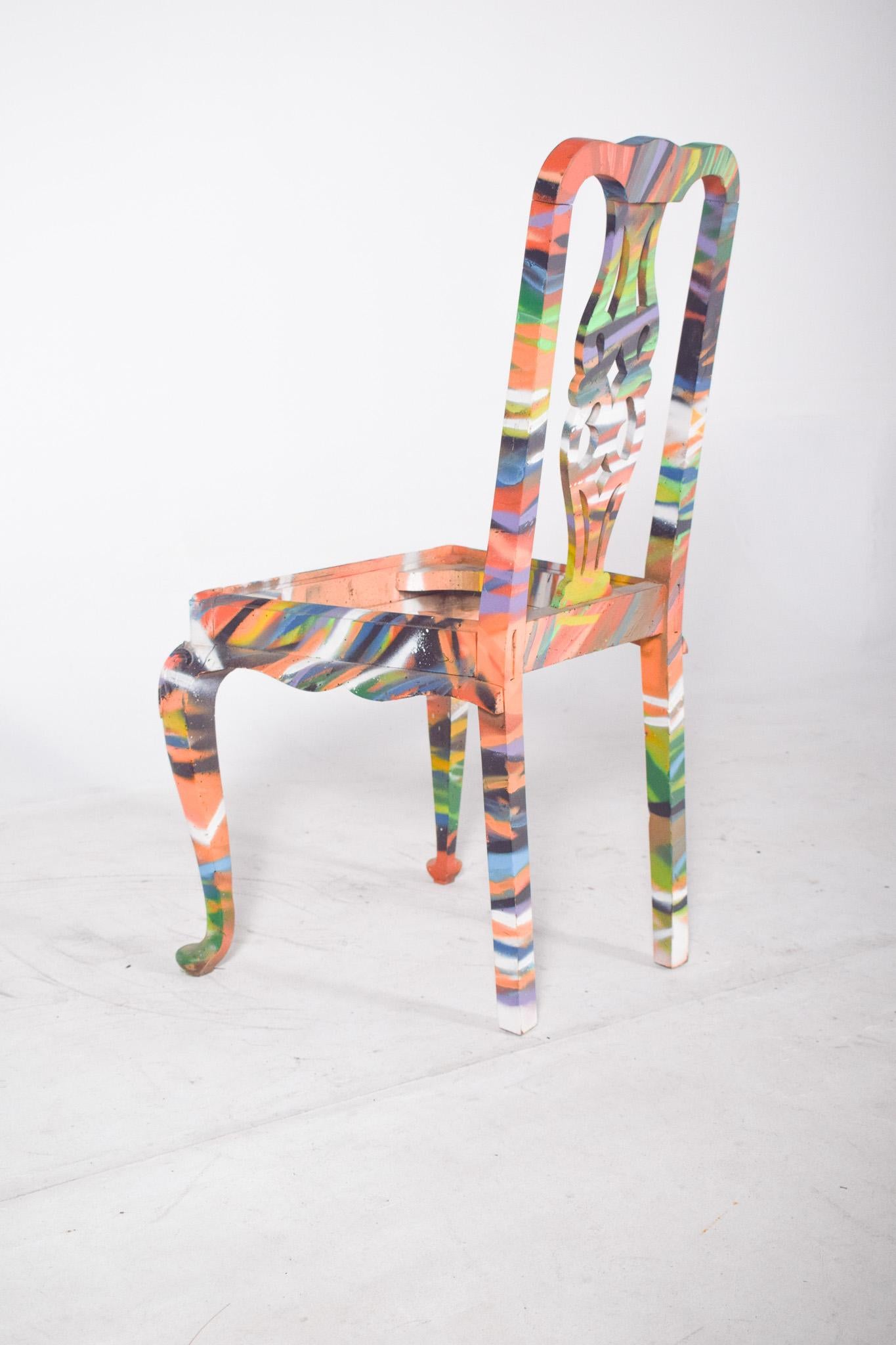 20ième siècle Chaise portugaise transformée en art urbain par Francisco Camilo en vente