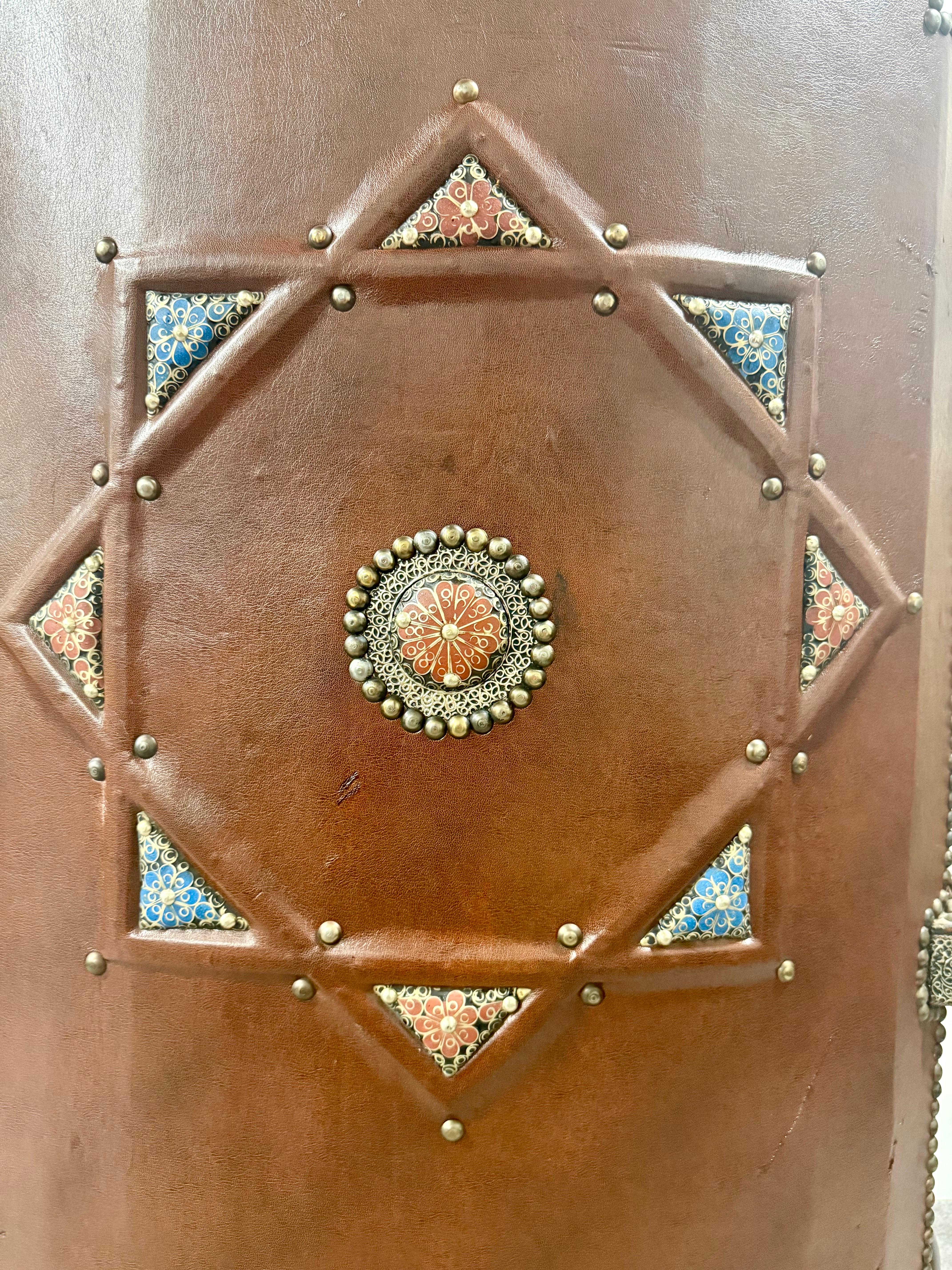 Portuguese Colonial Style Leather & Filigree Design Throne Chair For Sale 9