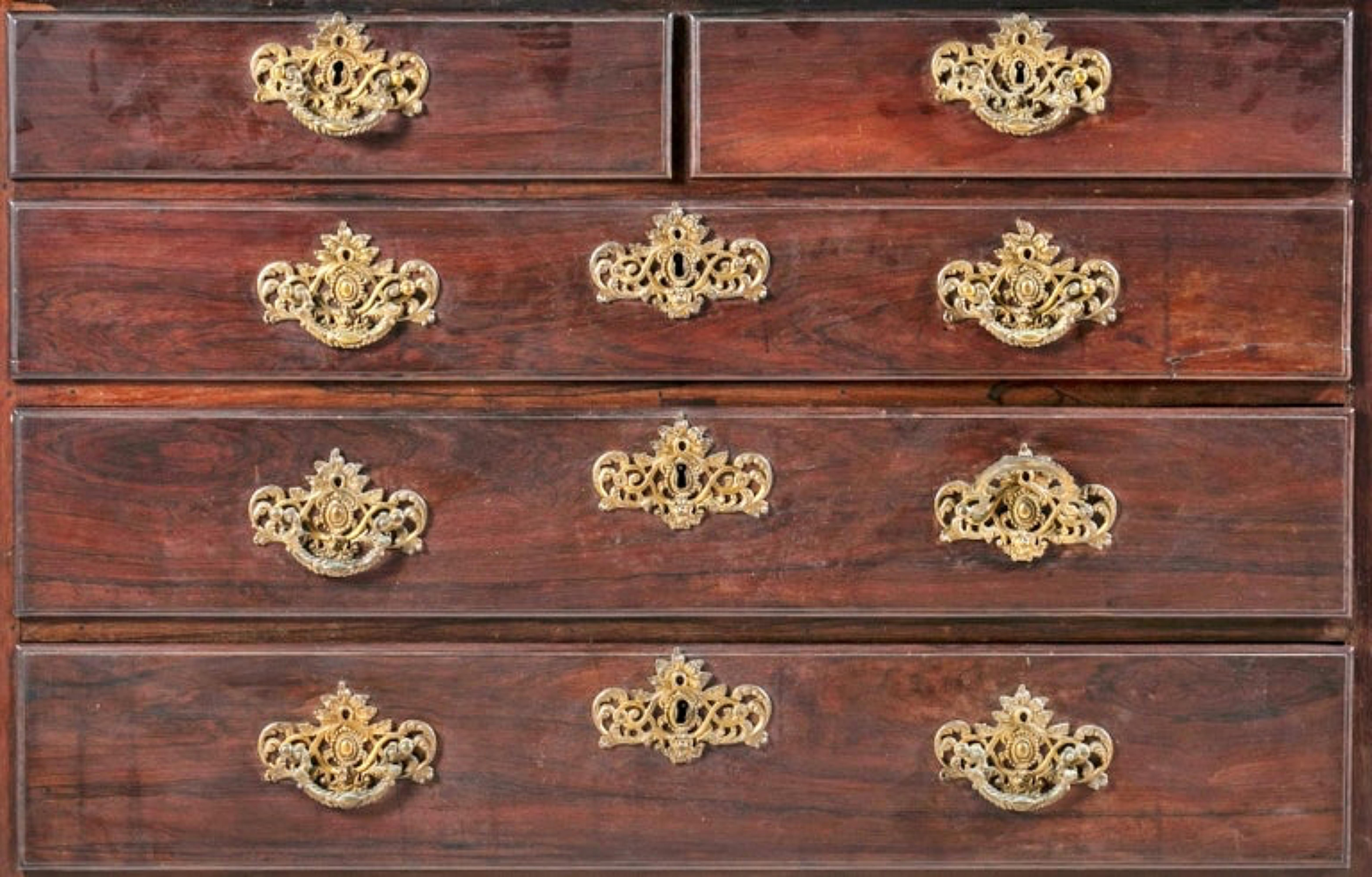 Rinascimento COMMODE PORTOGHESE 18° secolo in vendita
