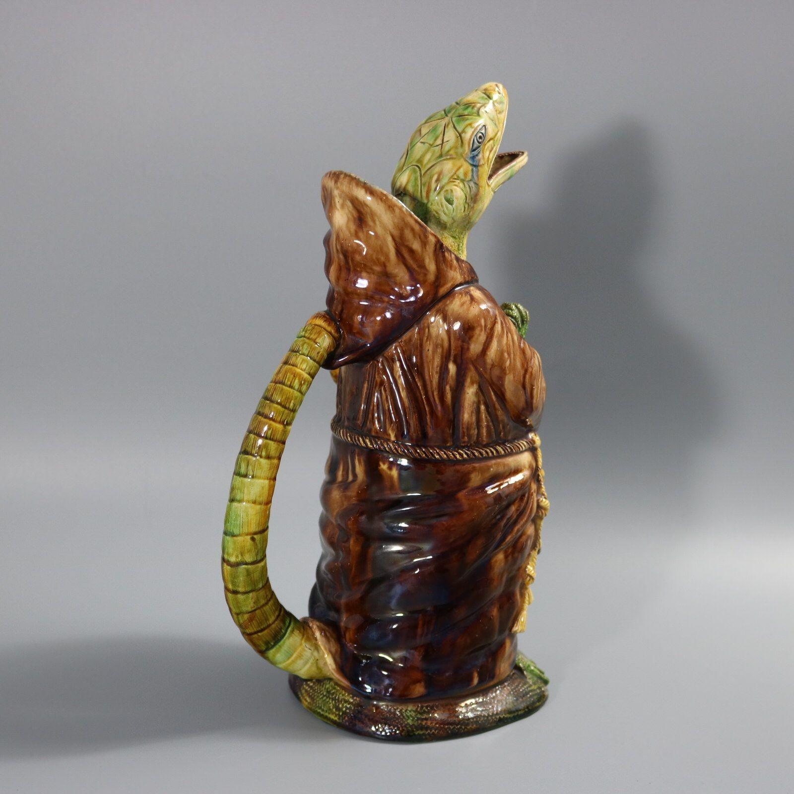 Portugiesischer Monk-Krug aus Majolika mit anthropomorpher Eidechse, Cunha Palissy im Angebot 3