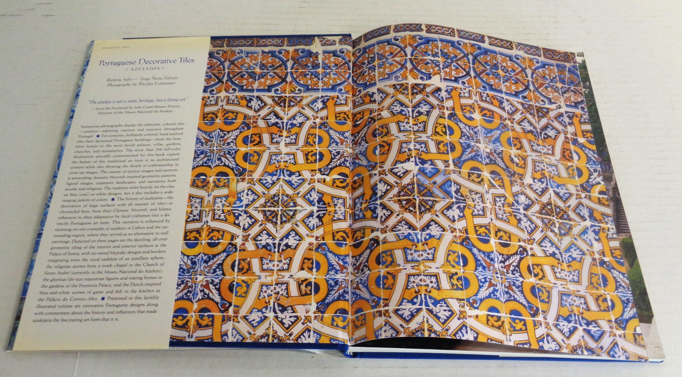 Tiles décoratifs portugais Azulejos - Sabo & Palcato - 1998 Abbeville - 1st Ed. Bon état - En vente à Rochester, NY