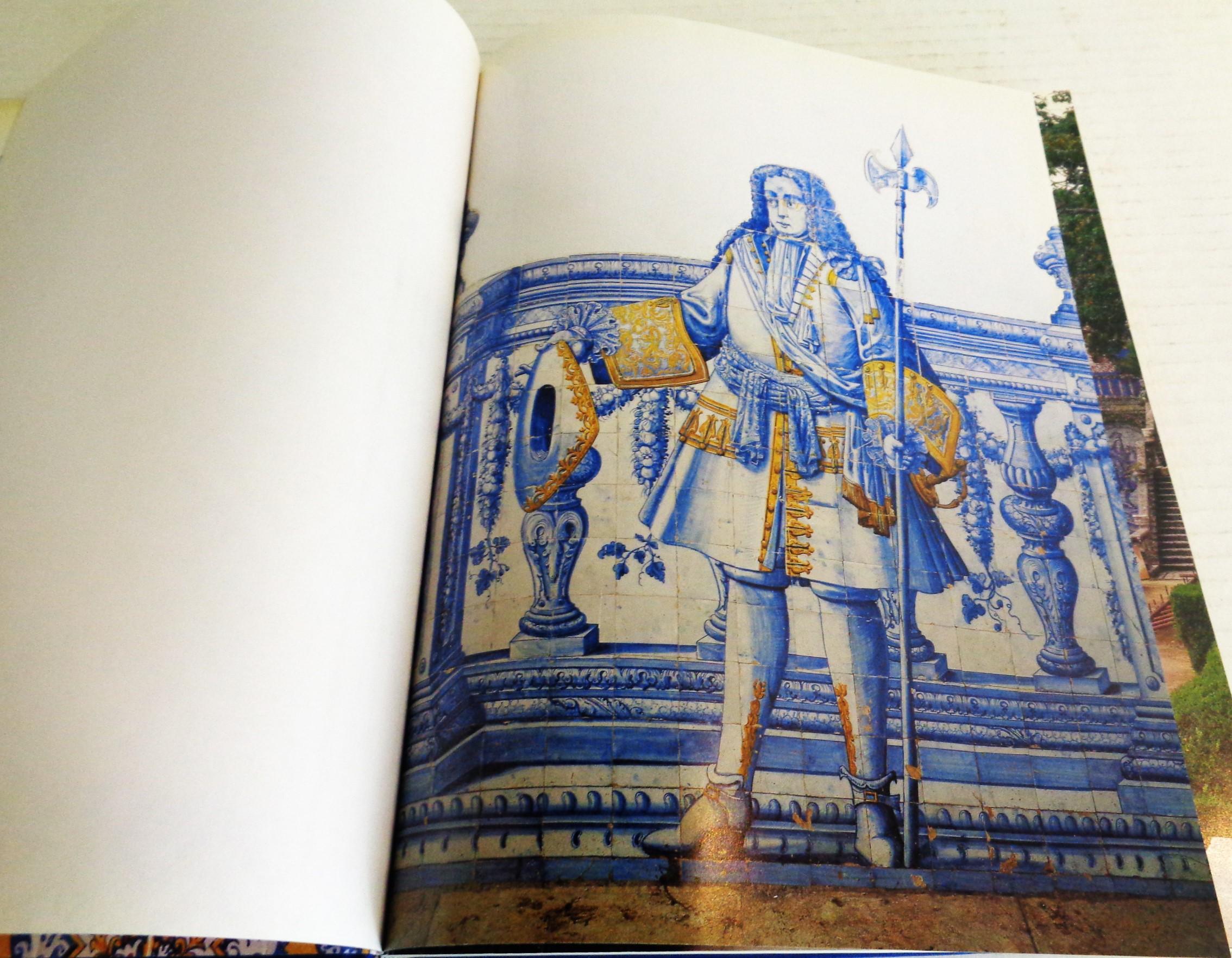 Fin du 20e siècle Tiles décoratifs portugais Azulejos - Sabo & Palcato - 1998 Abbeville - 1st Ed. en vente