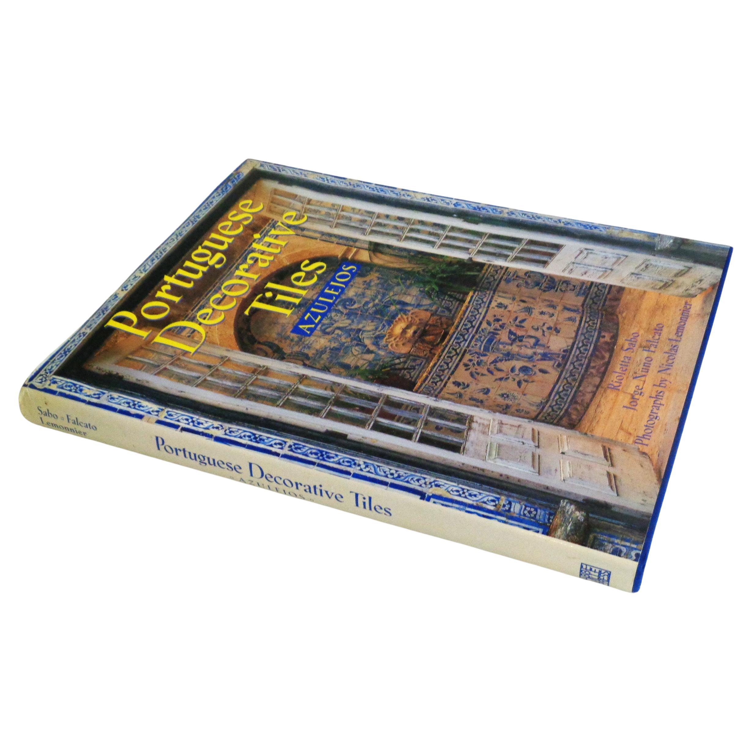 Tiles décoratifs portugais Azulejos - Sabo & Palcato - 1998 Abbeville - 1st Ed. en vente