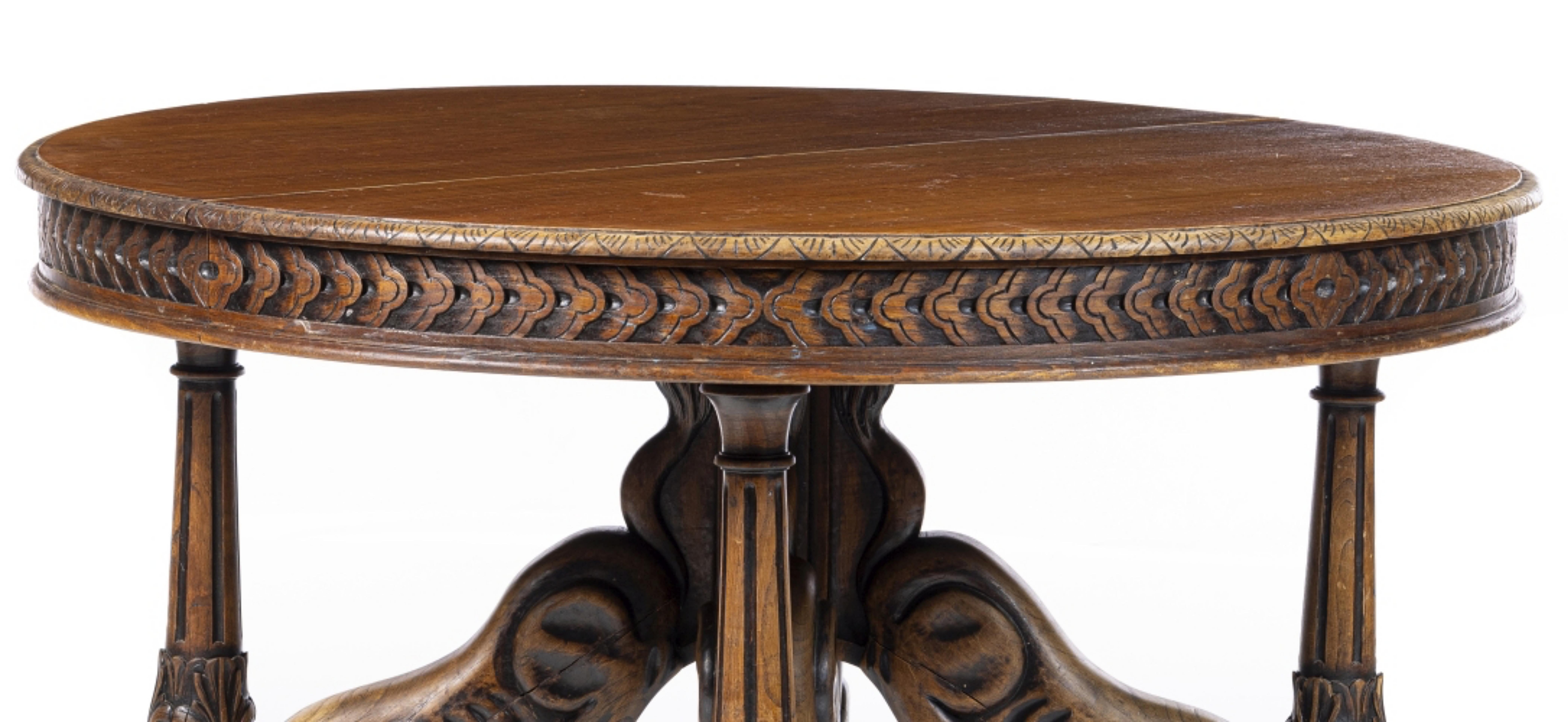 Renaissance PORTUGUESE DINING ROOM TABLE   end 19th Century For Sale