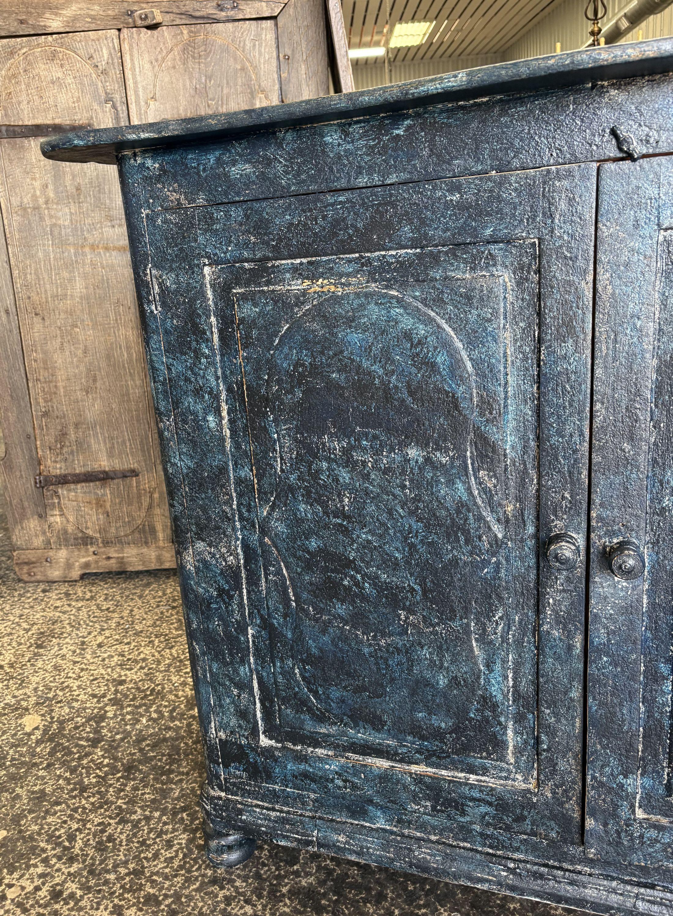 Legno Buffet dipinto portoghese dell'inizio del XIX secolo in vendita