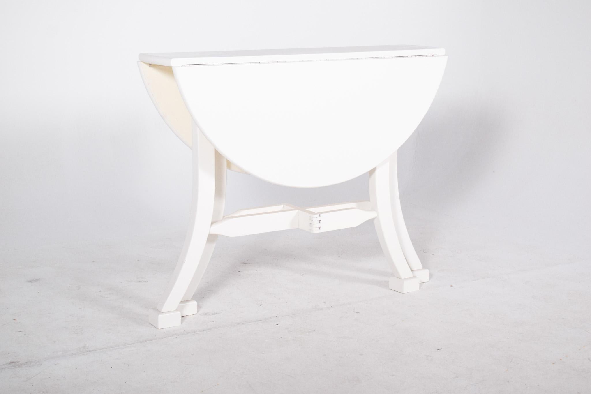 Modern Portuguese Flap Table Painted in White For Sale