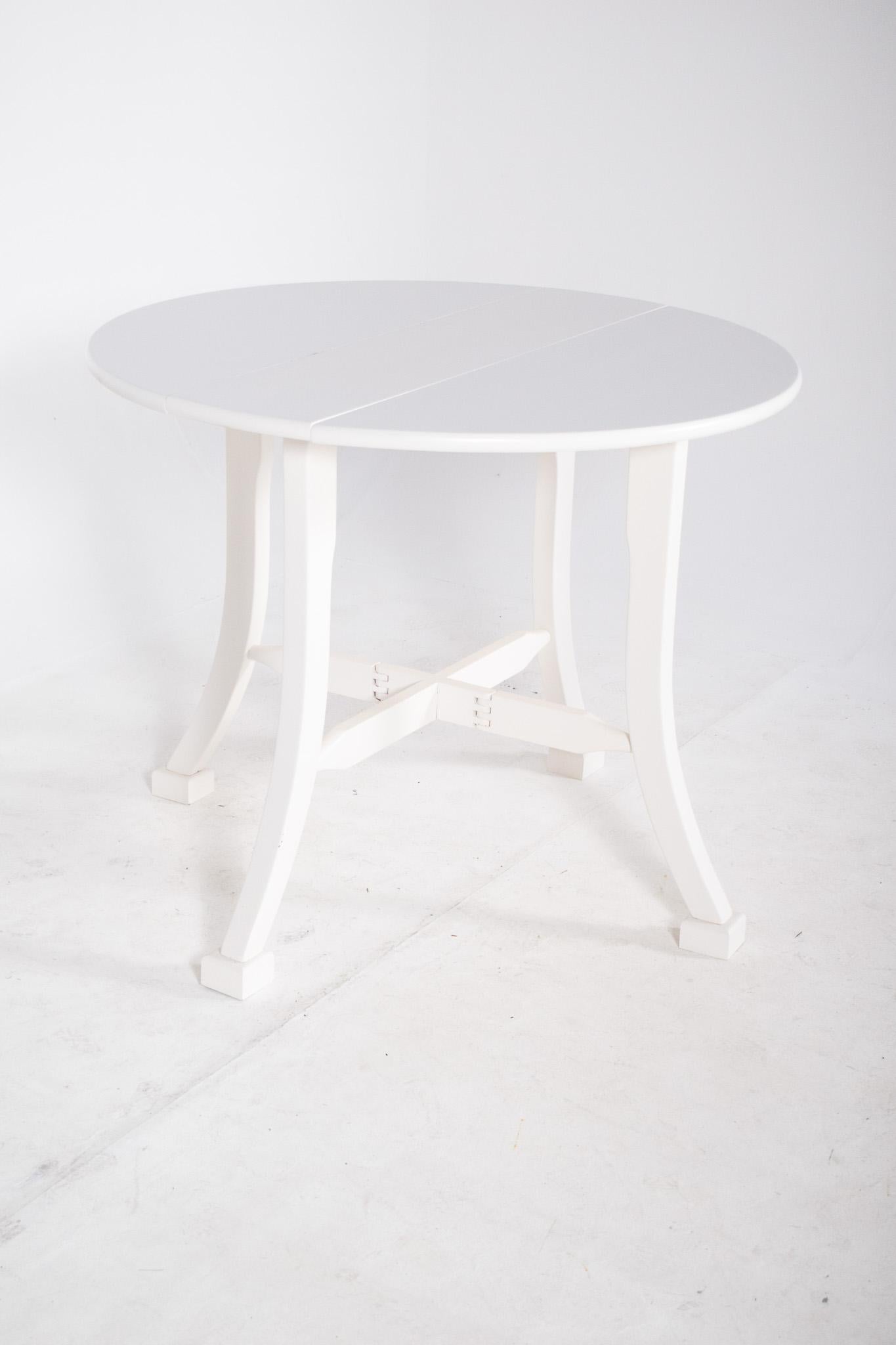 Portuguese Flap Table Painted in White For Sale 2