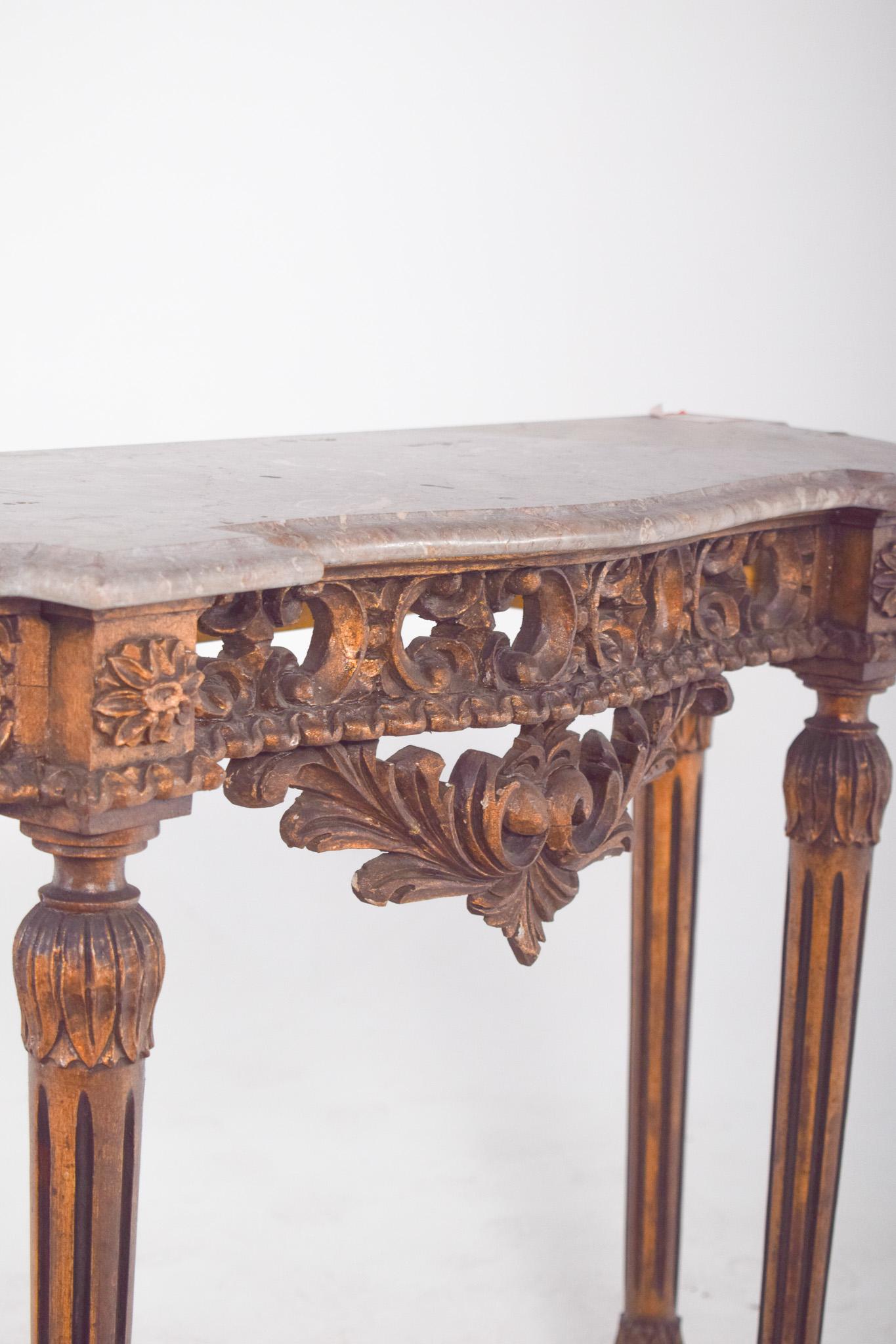 Portuguese Gilded Carving Side Table with Marble Top For Sale 1