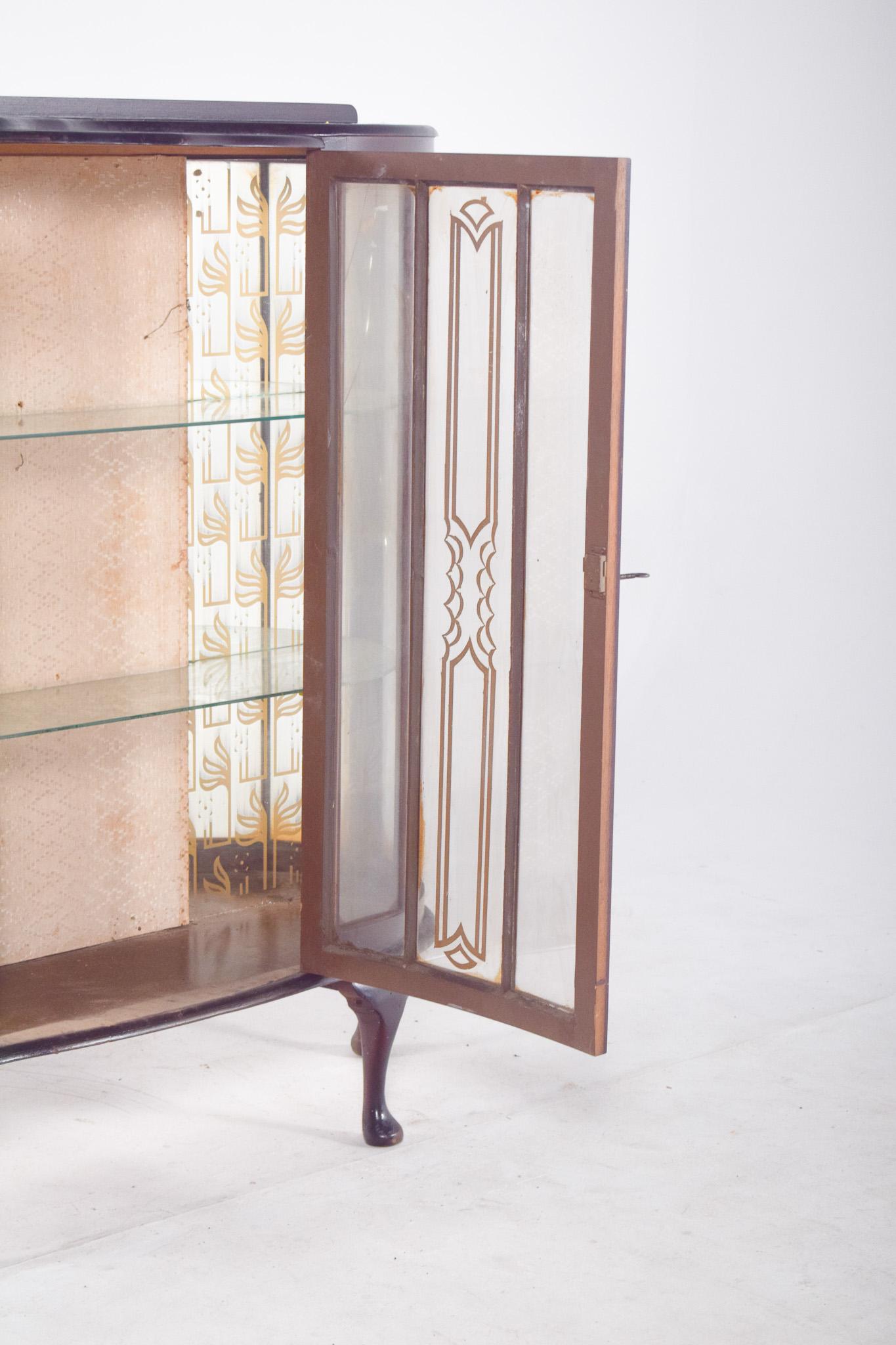 Vitrine portugaise en verre en vente 3