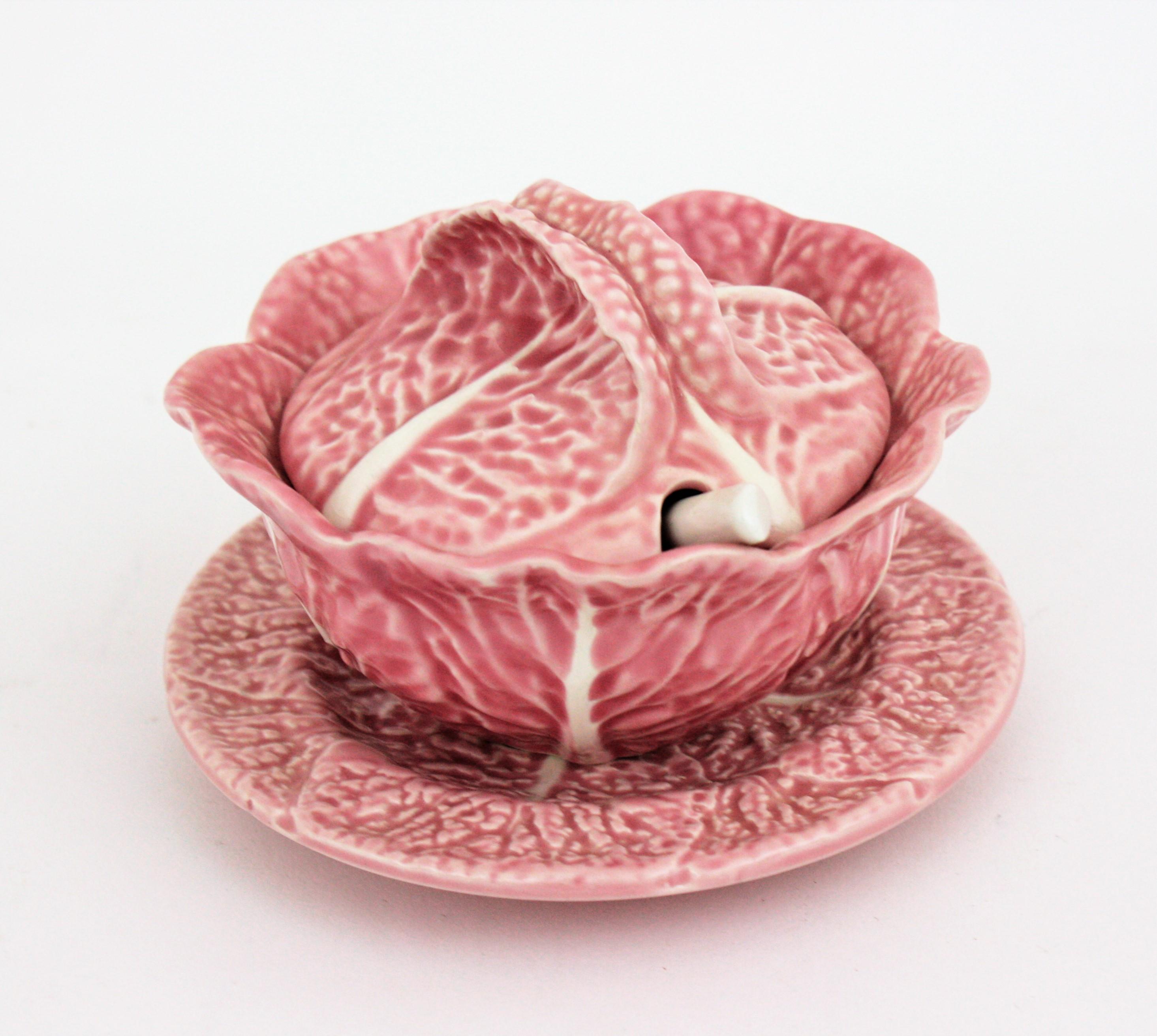 Portuguese Pink Cabbage Glazed Ceramic Small Tureen or Bowl, Portugal, 1960s For Sale
