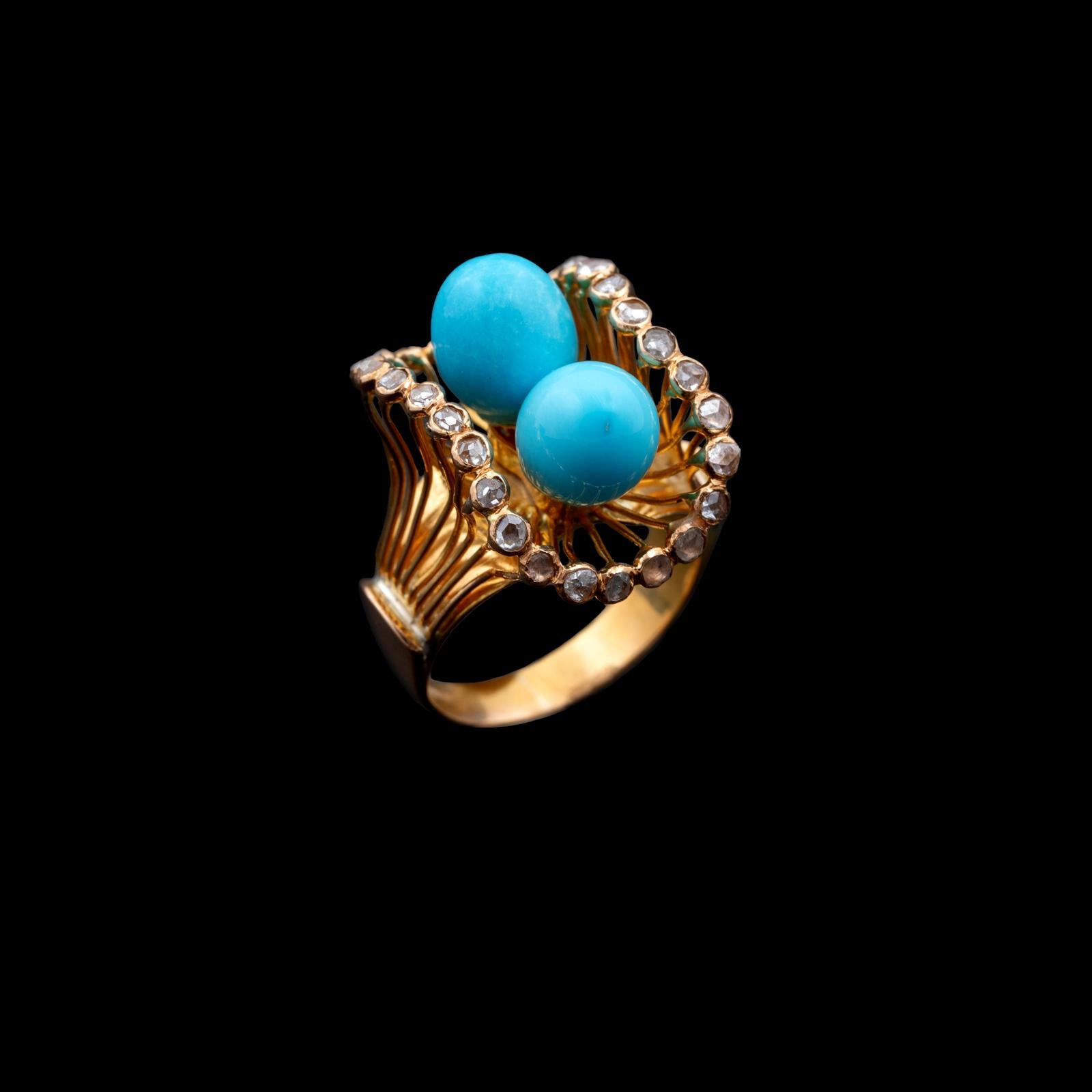 Portuguese Gold Ring with Turquoise Pearls and Rose-Cut Diamonds For Sale 2