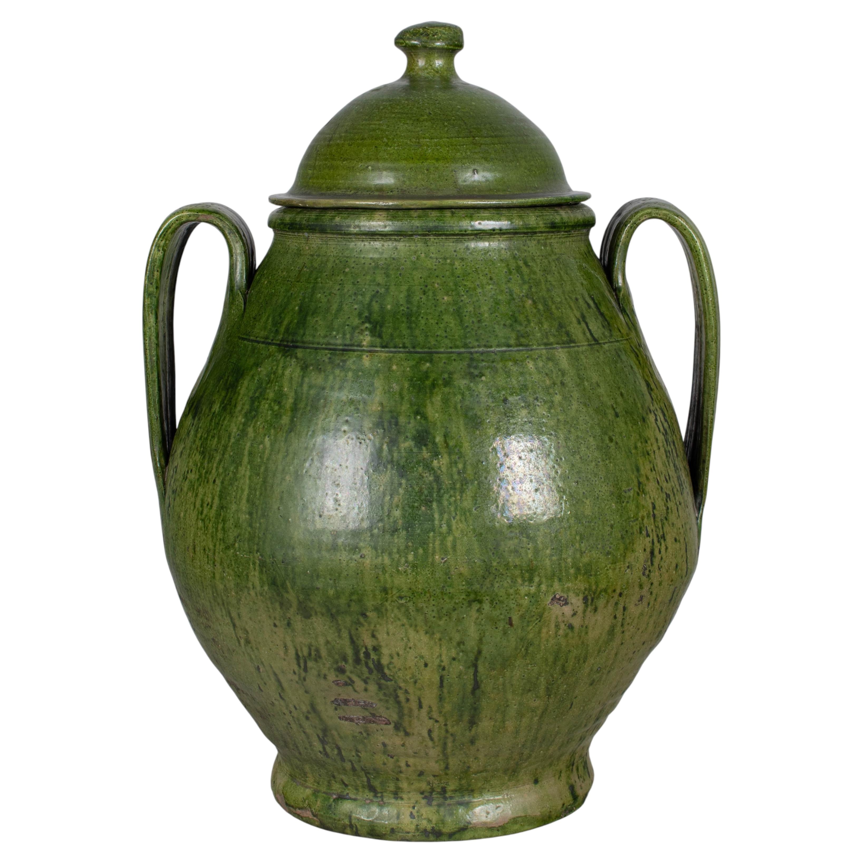 Vaso con coperchio in terracotta smaltata verde portoghese
