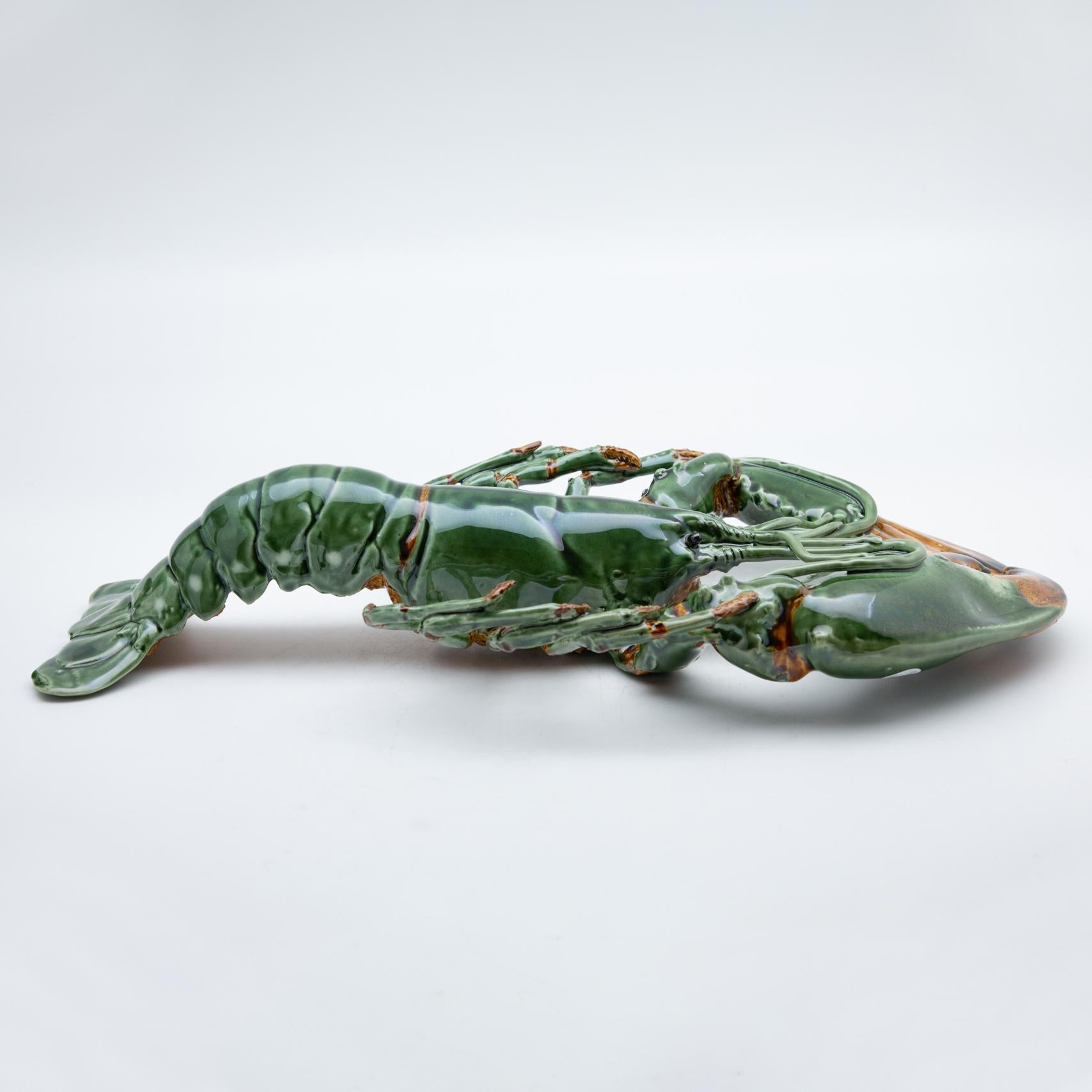 Portuguese Handmade Pallissy or Majollica Large Green Ceramic Crab In New Condition In New York, NY
