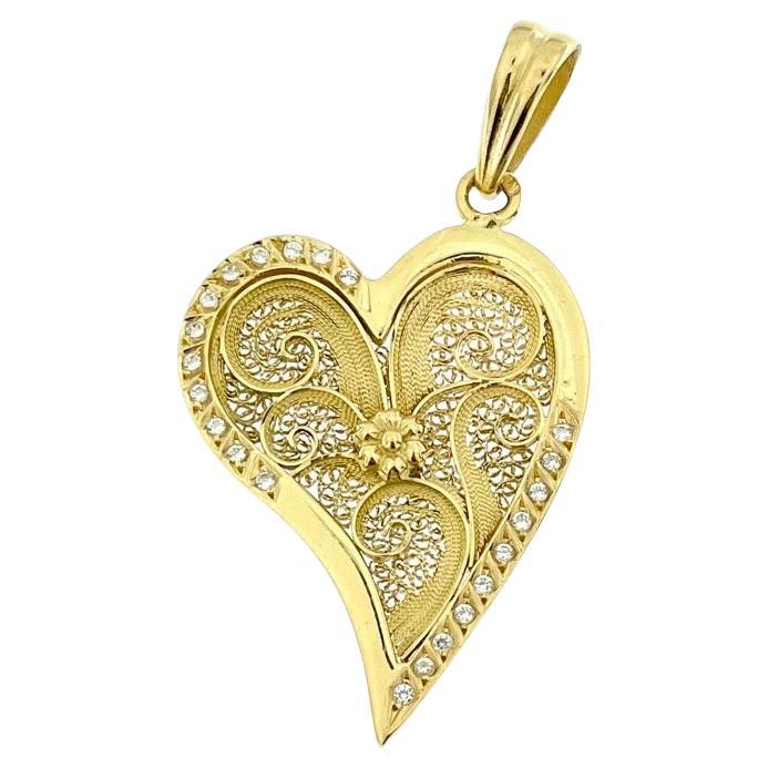 Portuguese Heart Pendant Yellow Gold with Zircons For Sale