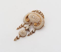 Portuguese Iberian 1850 Filigree Brooch In 21Kt Yellow Gold With Seed Pearls