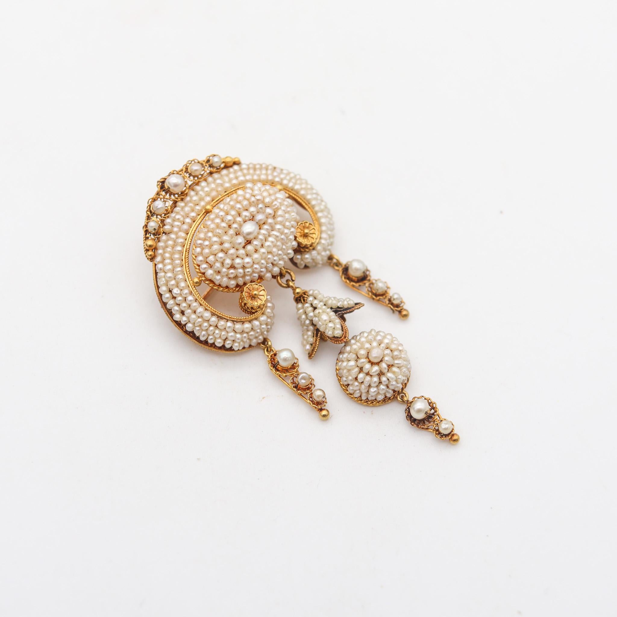 High Victorian Portuguese Iberian 1850 Filigree Brooch In 21Kt Yellow Gold With Seed Pearls For Sale